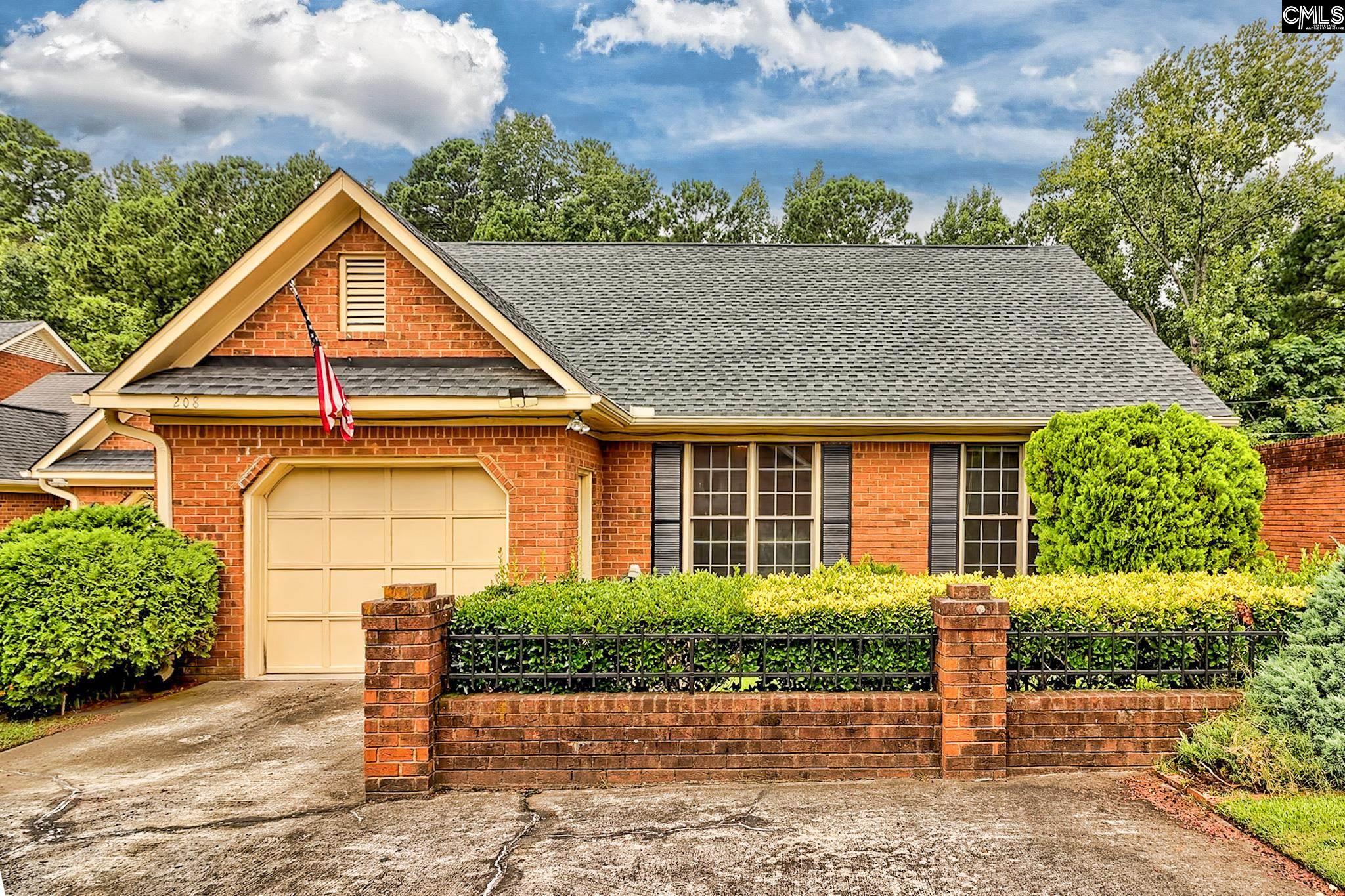 208 Valley Vine Court — photo