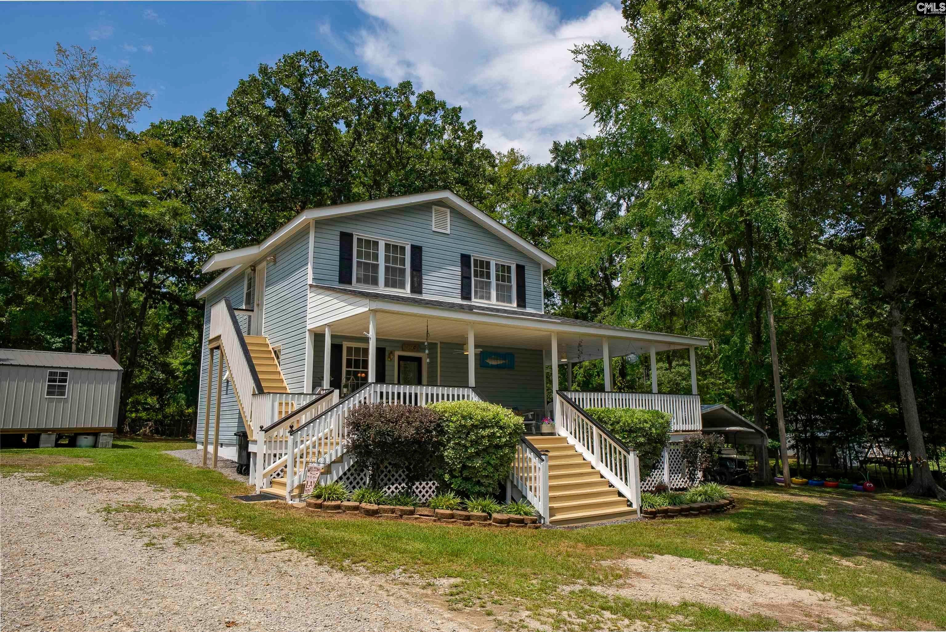 329 Lakeshore Drive — photo