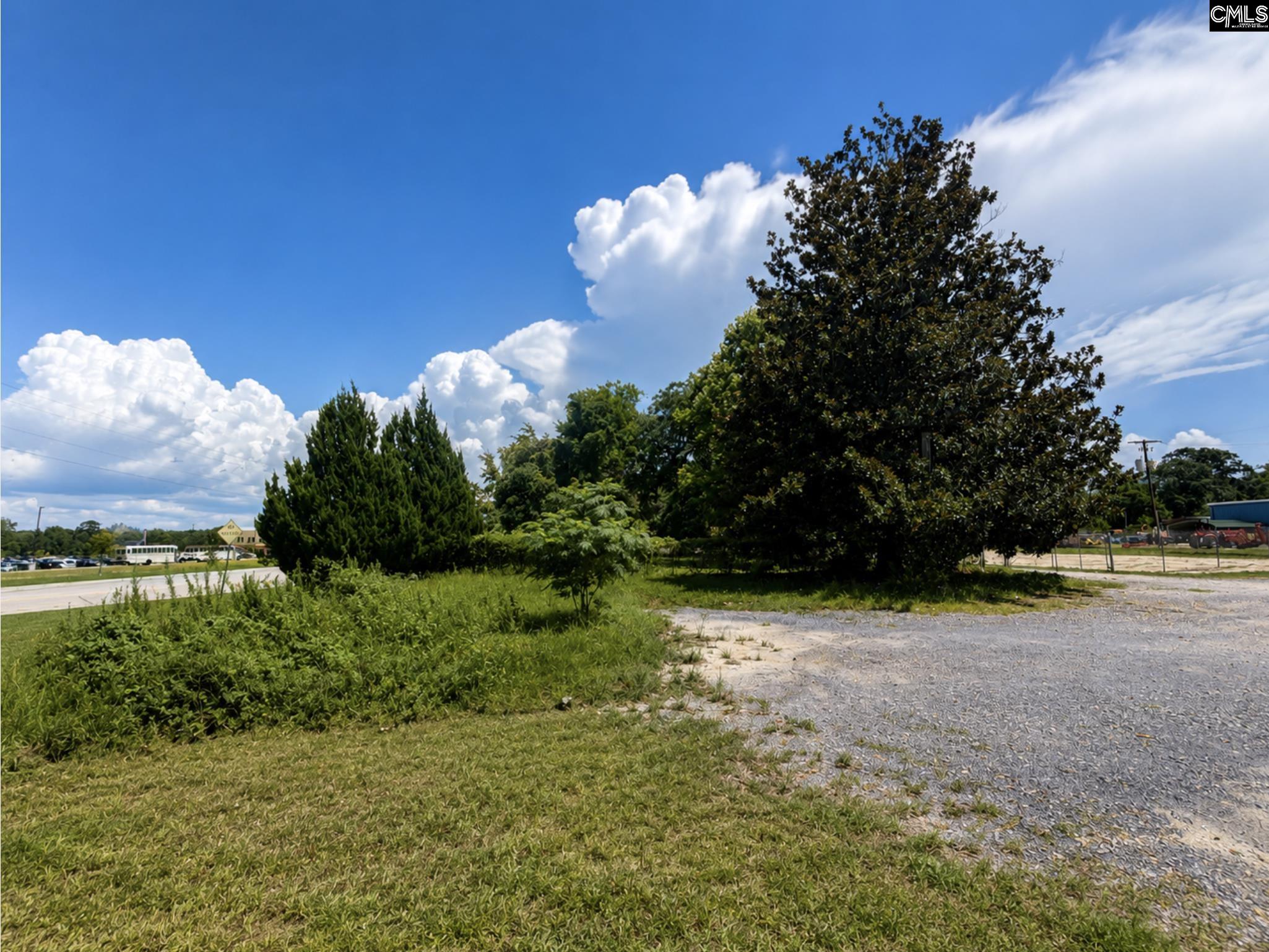 862 S Lake Drive — photo