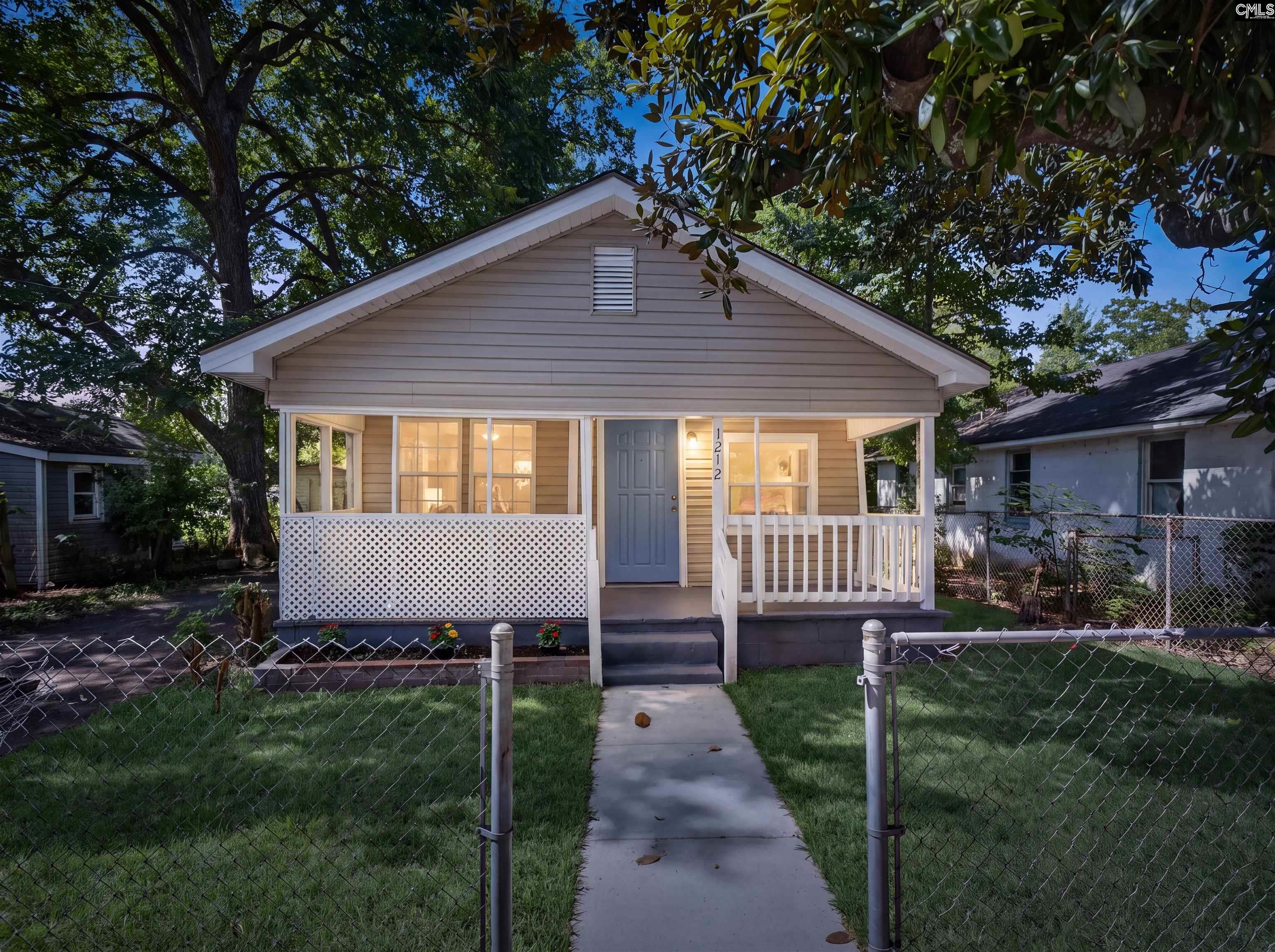 1212 Lewis Street — photo