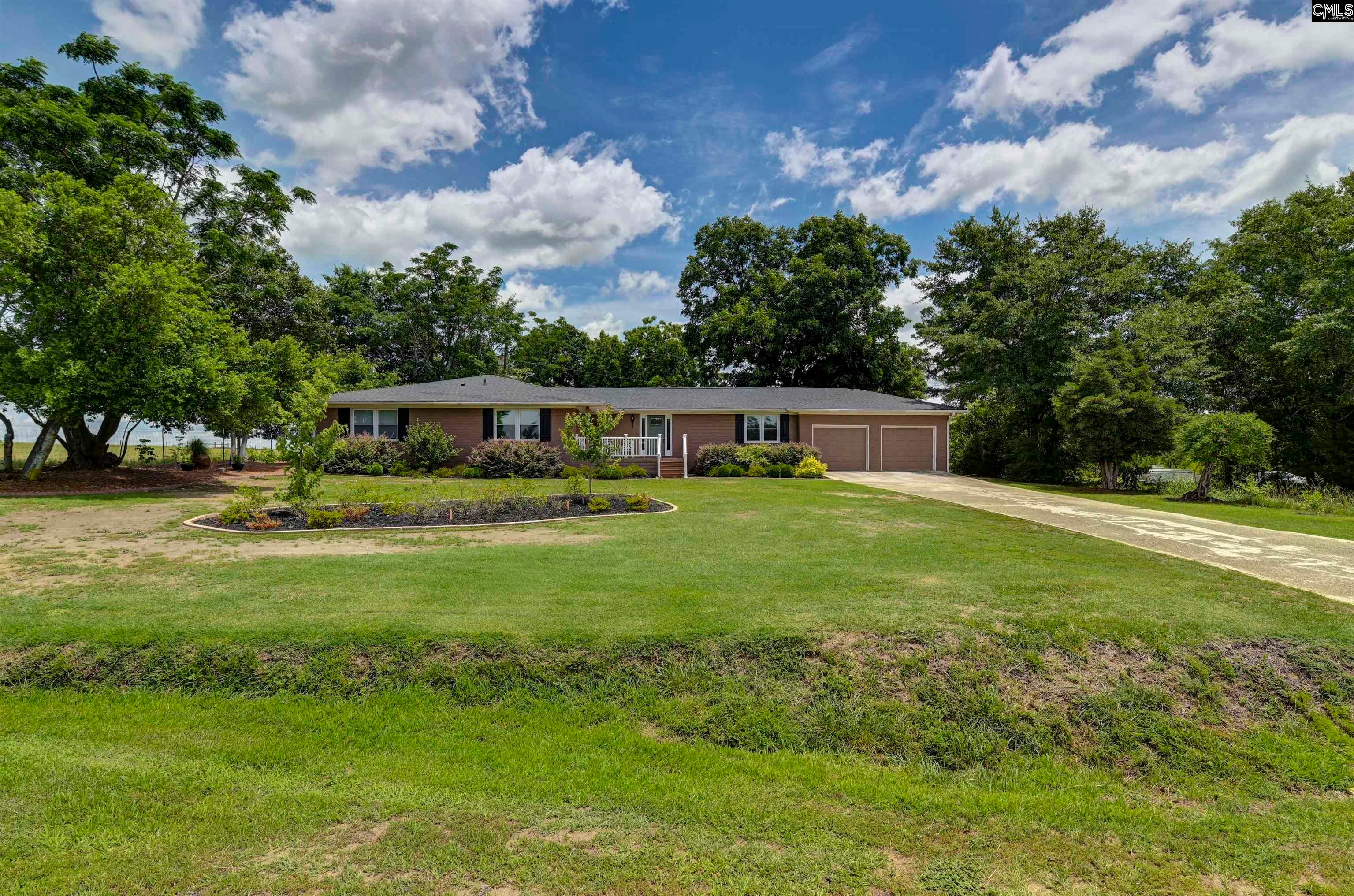 204 Breezy Hill Road — photo