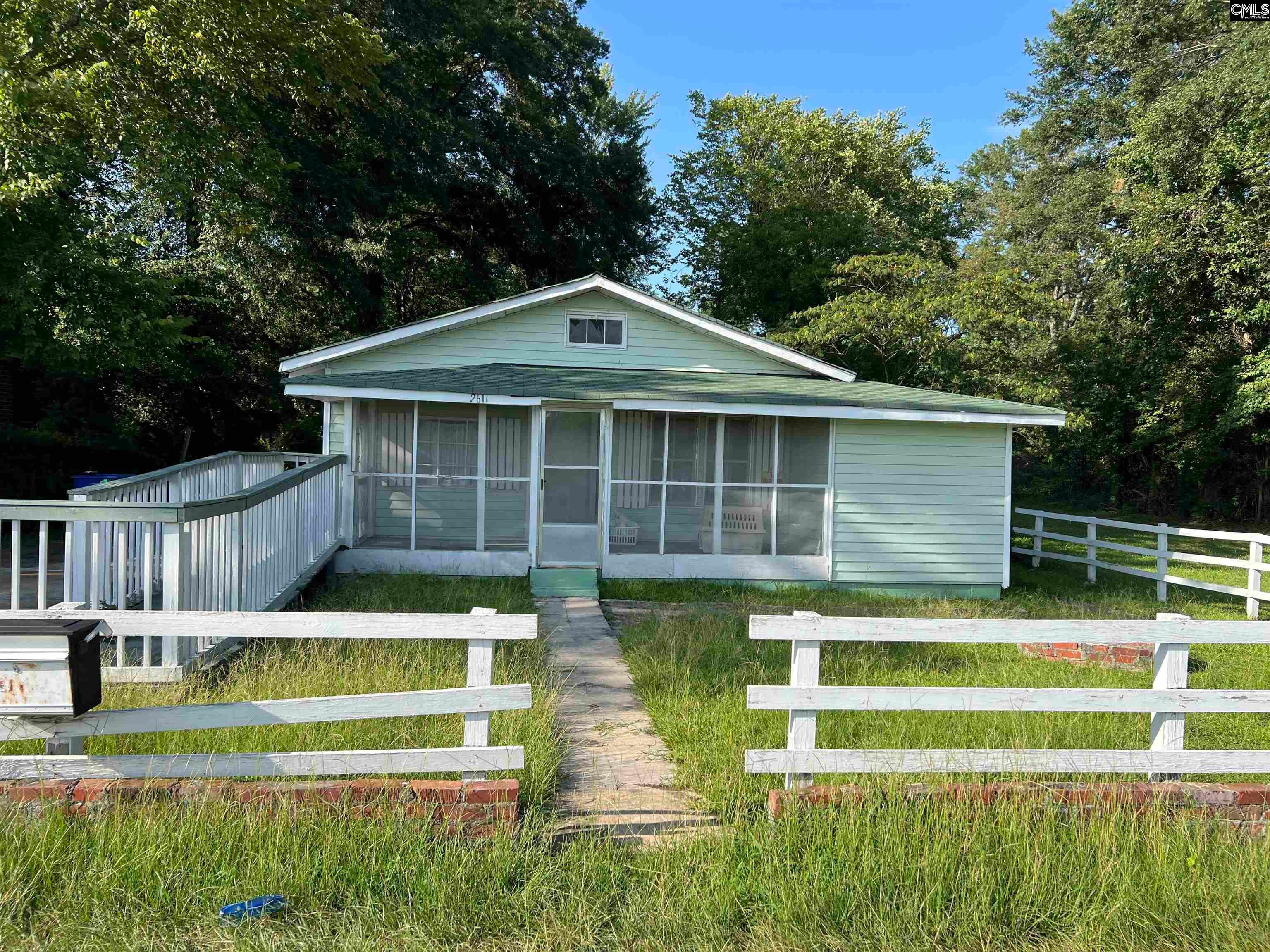 2611 Edgewood Avenue — photo