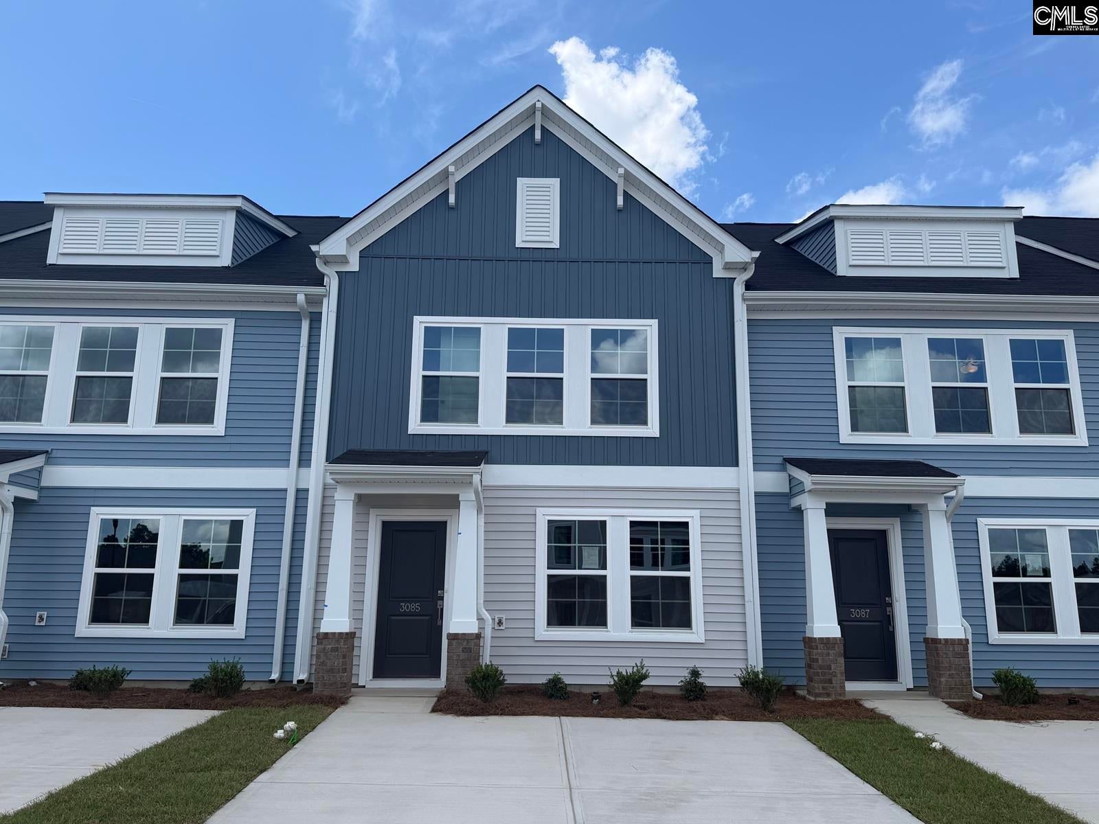 3085 Harborview Drive — photo