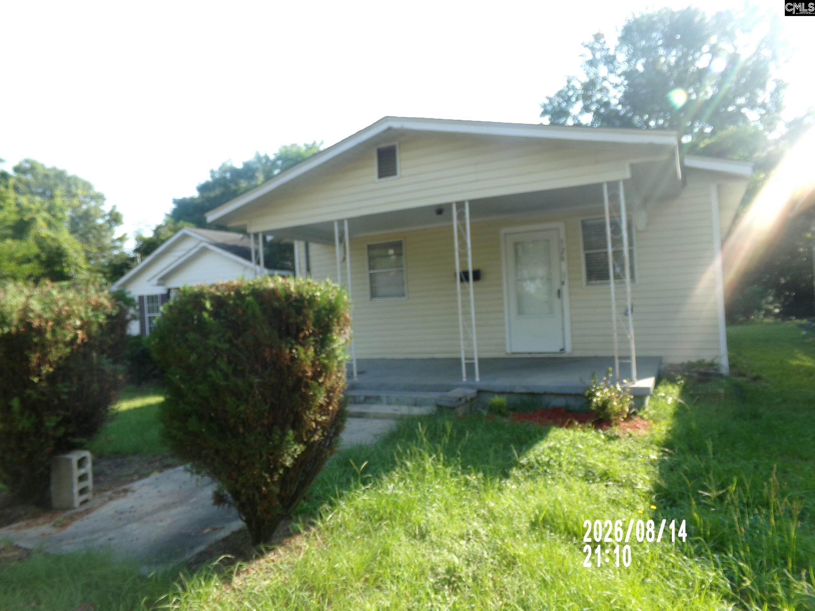 320 Bull Street — photo