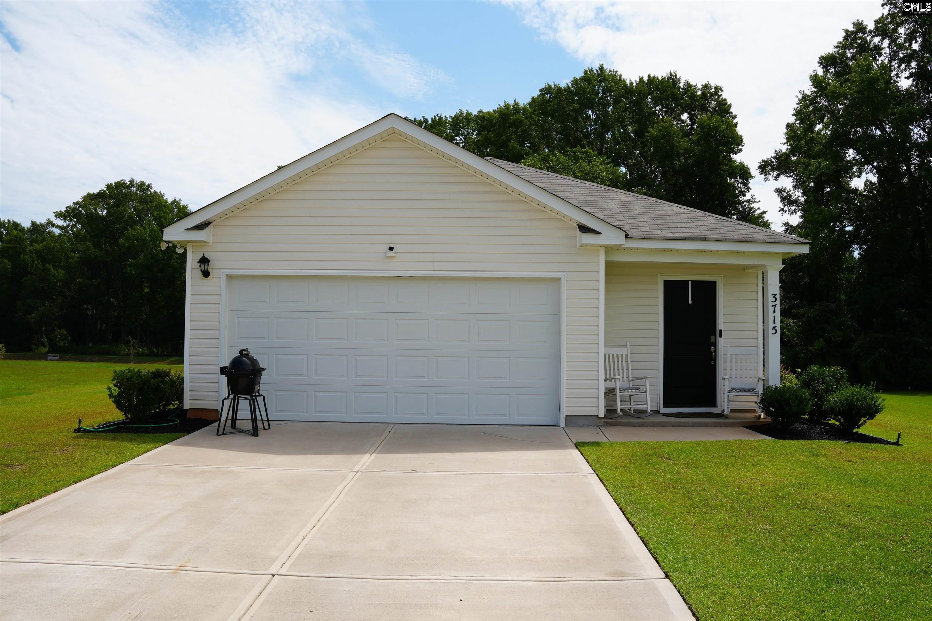 3715 Stallion Dr. — photo