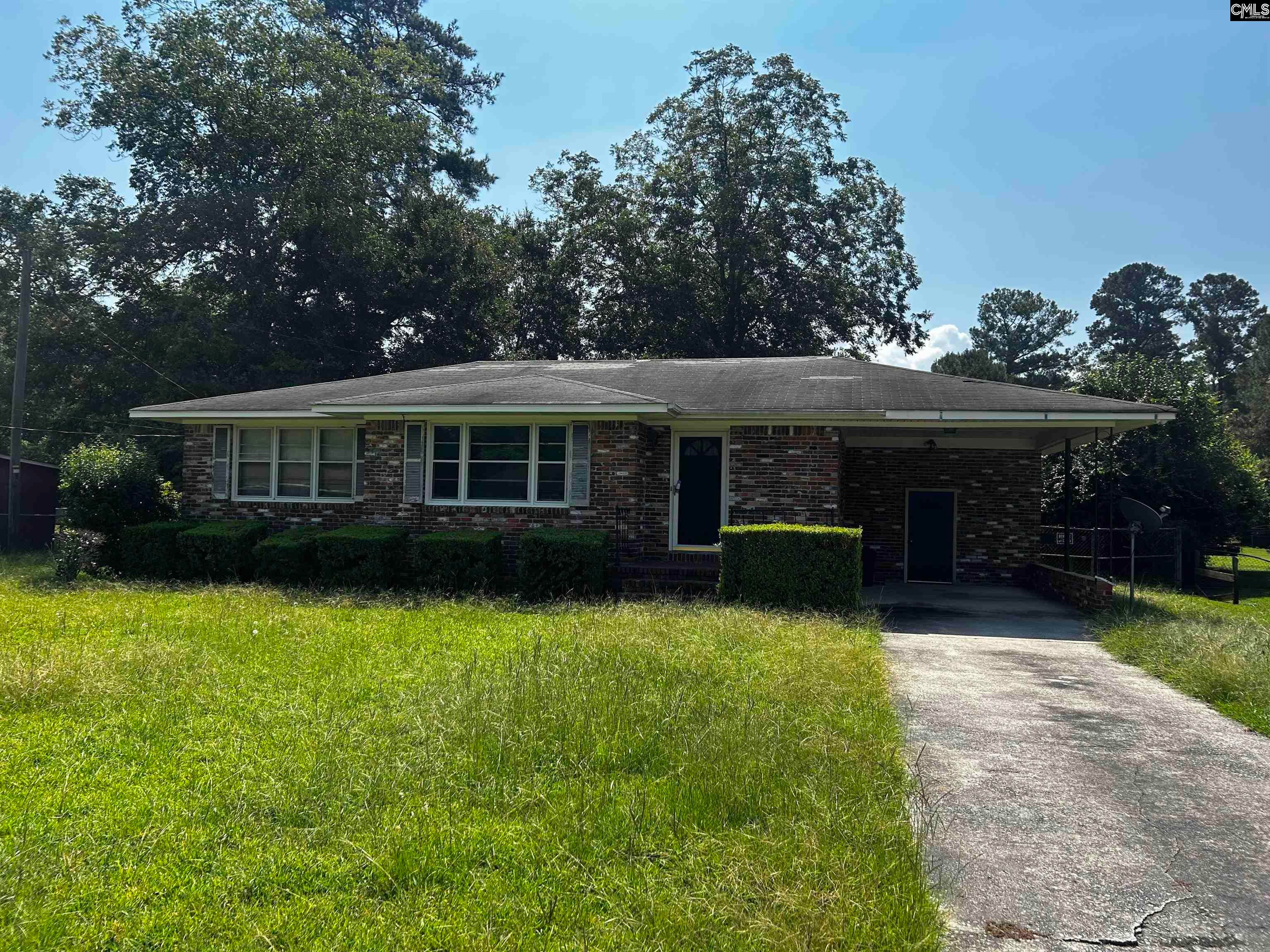 1184 Woodbine Drive — photo