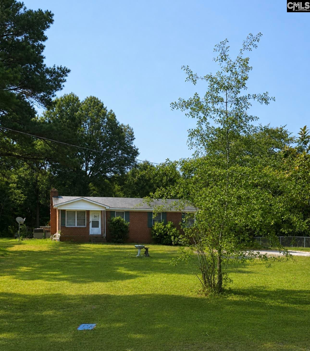 1023 Field Trial Road — photo