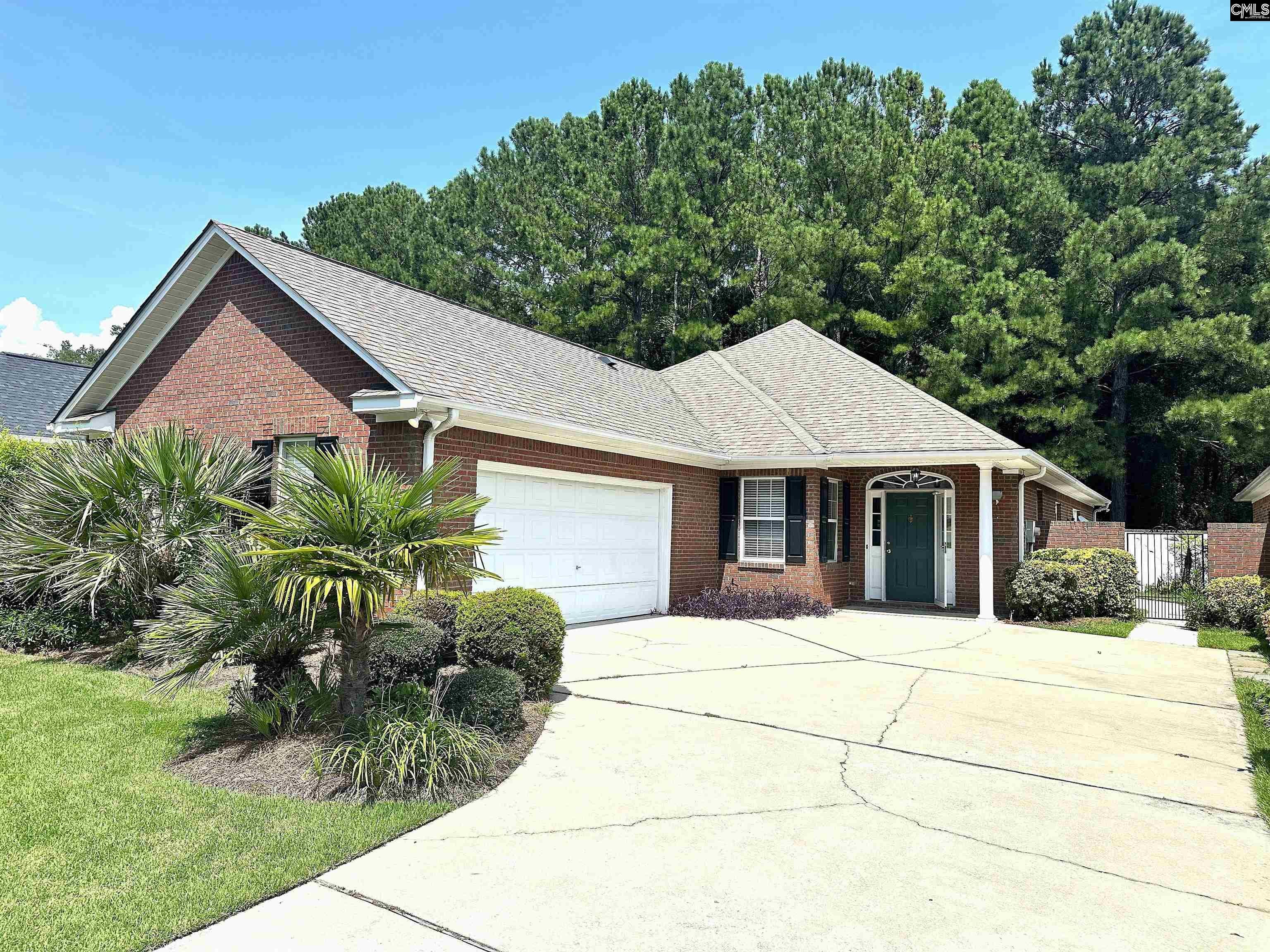 120 Amberly Court — photo