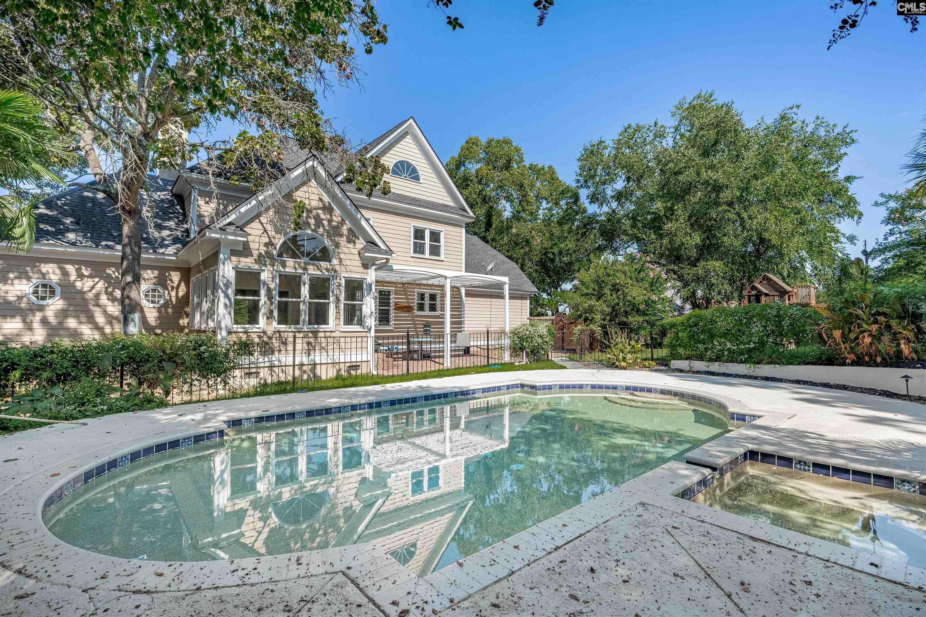 312 Fallen Oak Drive — photo