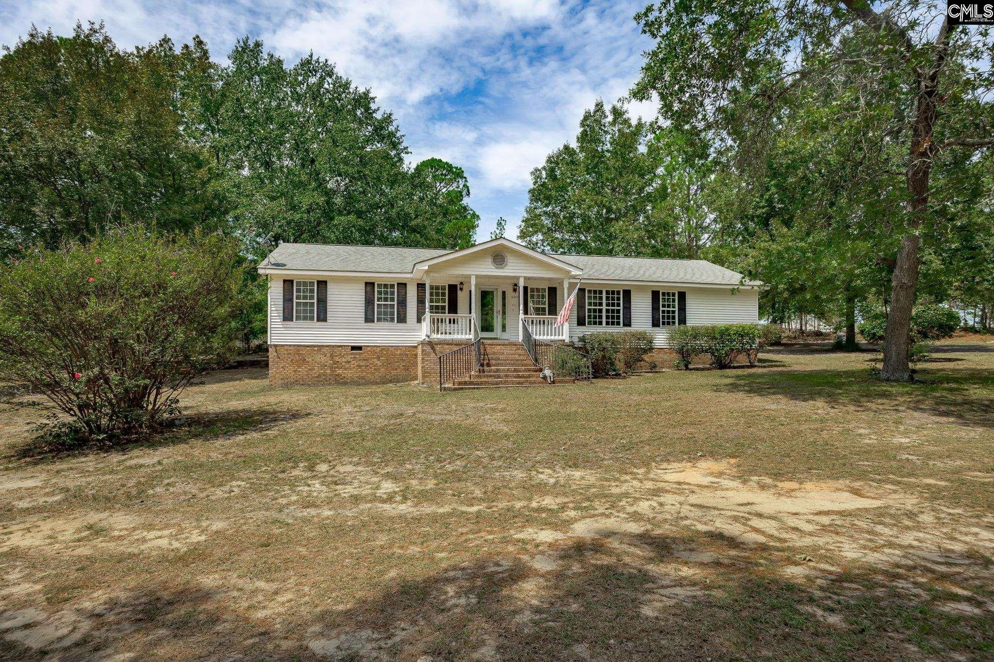 209 Sweetberry Lane — photo
