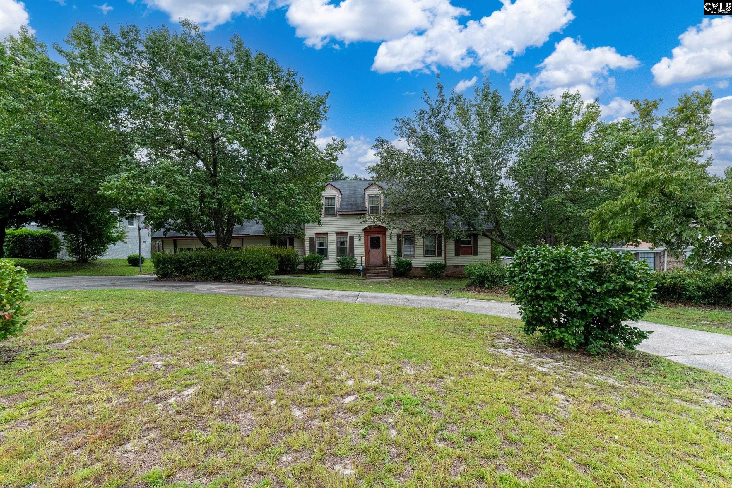 7710 Hunt Club Road — photo