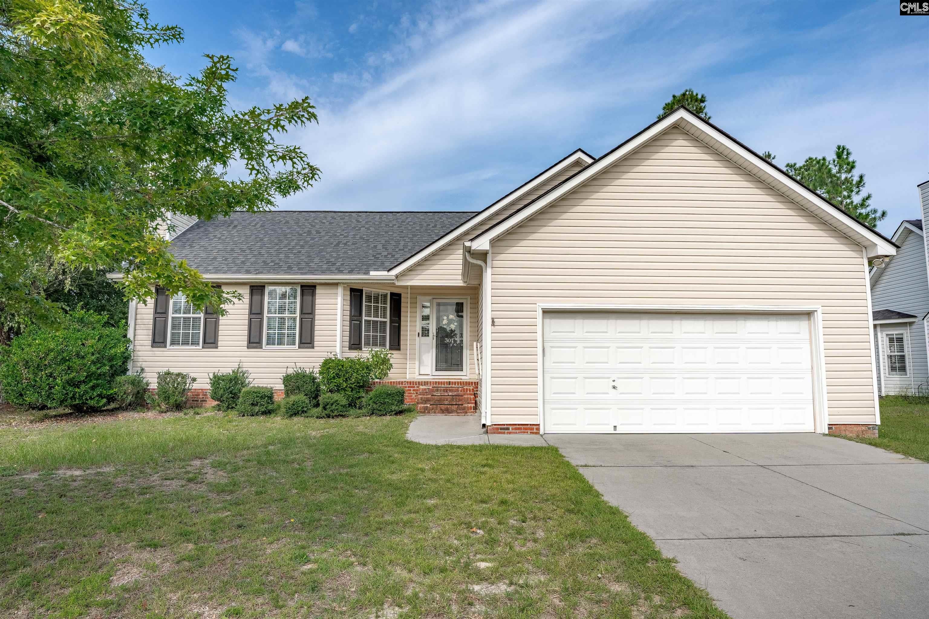 301 Loon Court — photo