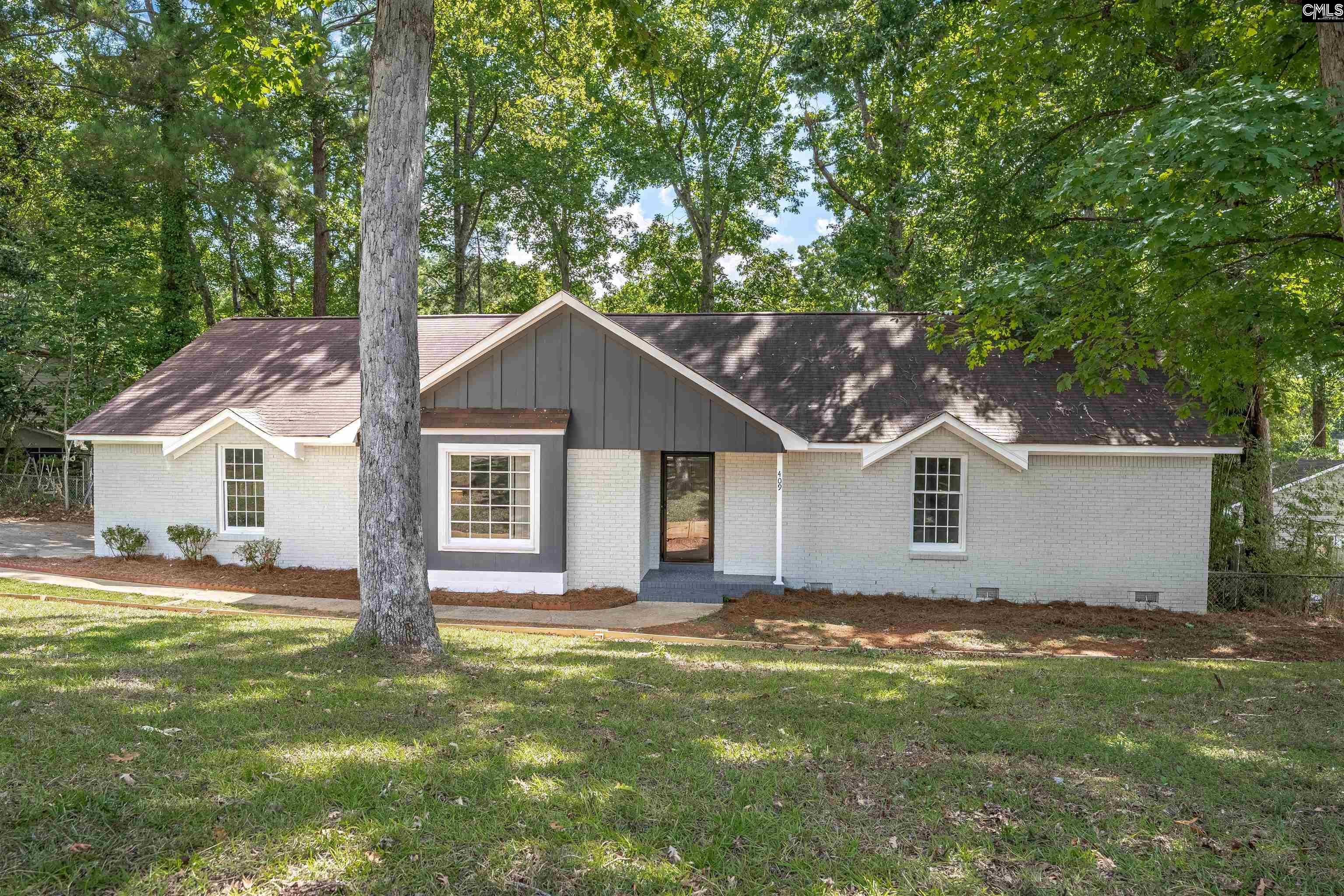 409 Lewes Circle — photo