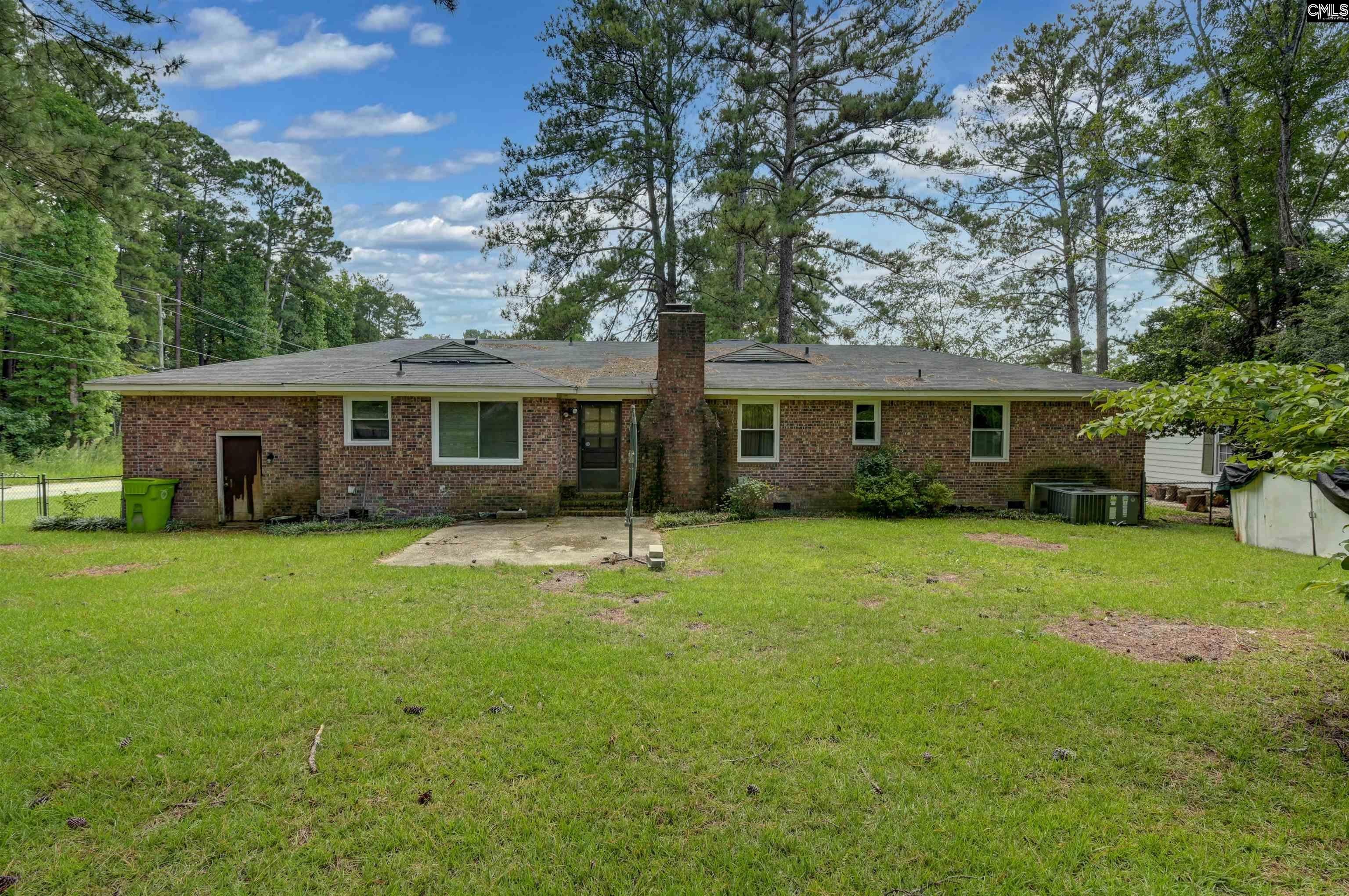 100 Sheridan Drive — photo