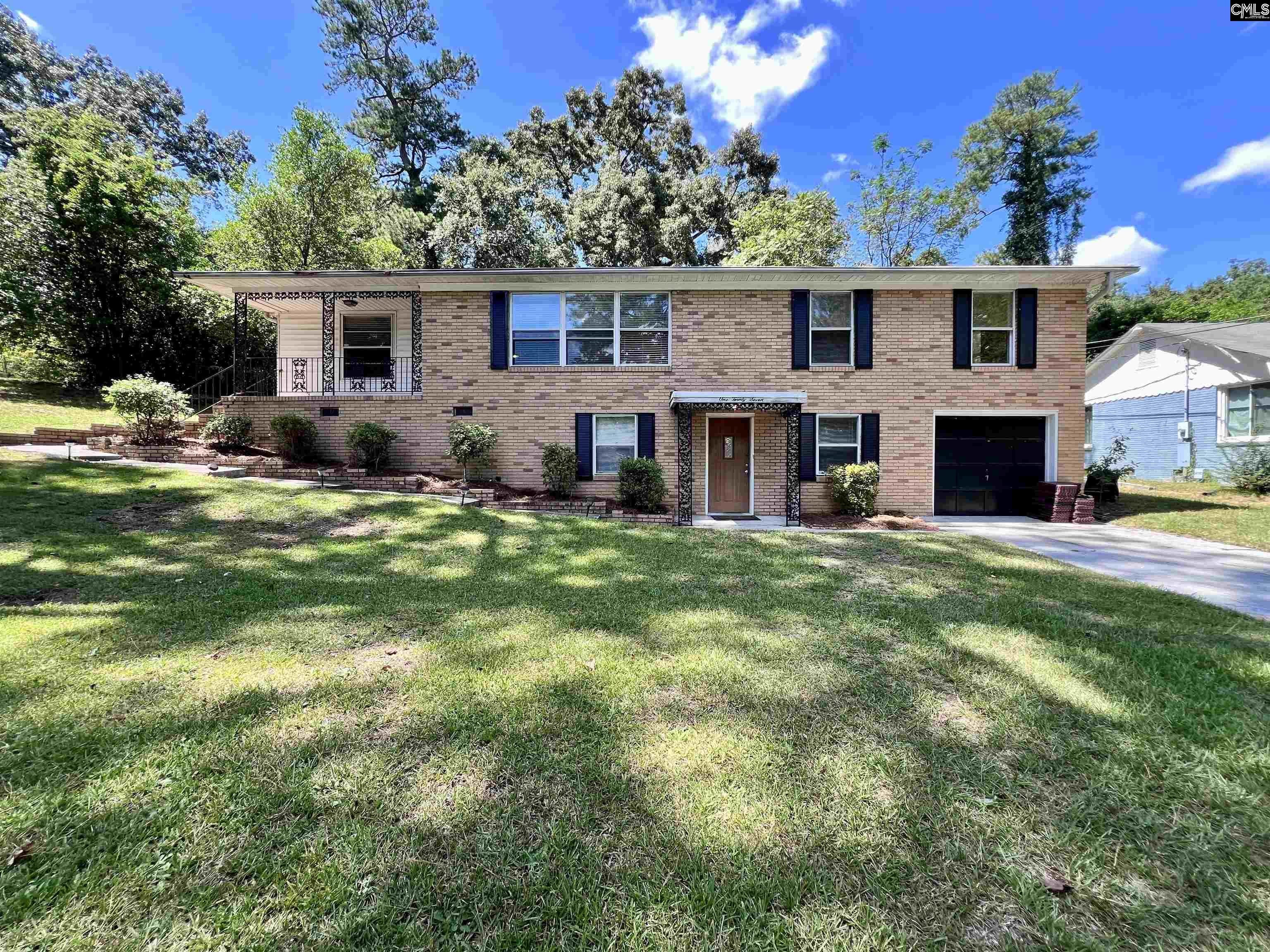 127 Whispering Pines Circle — photo