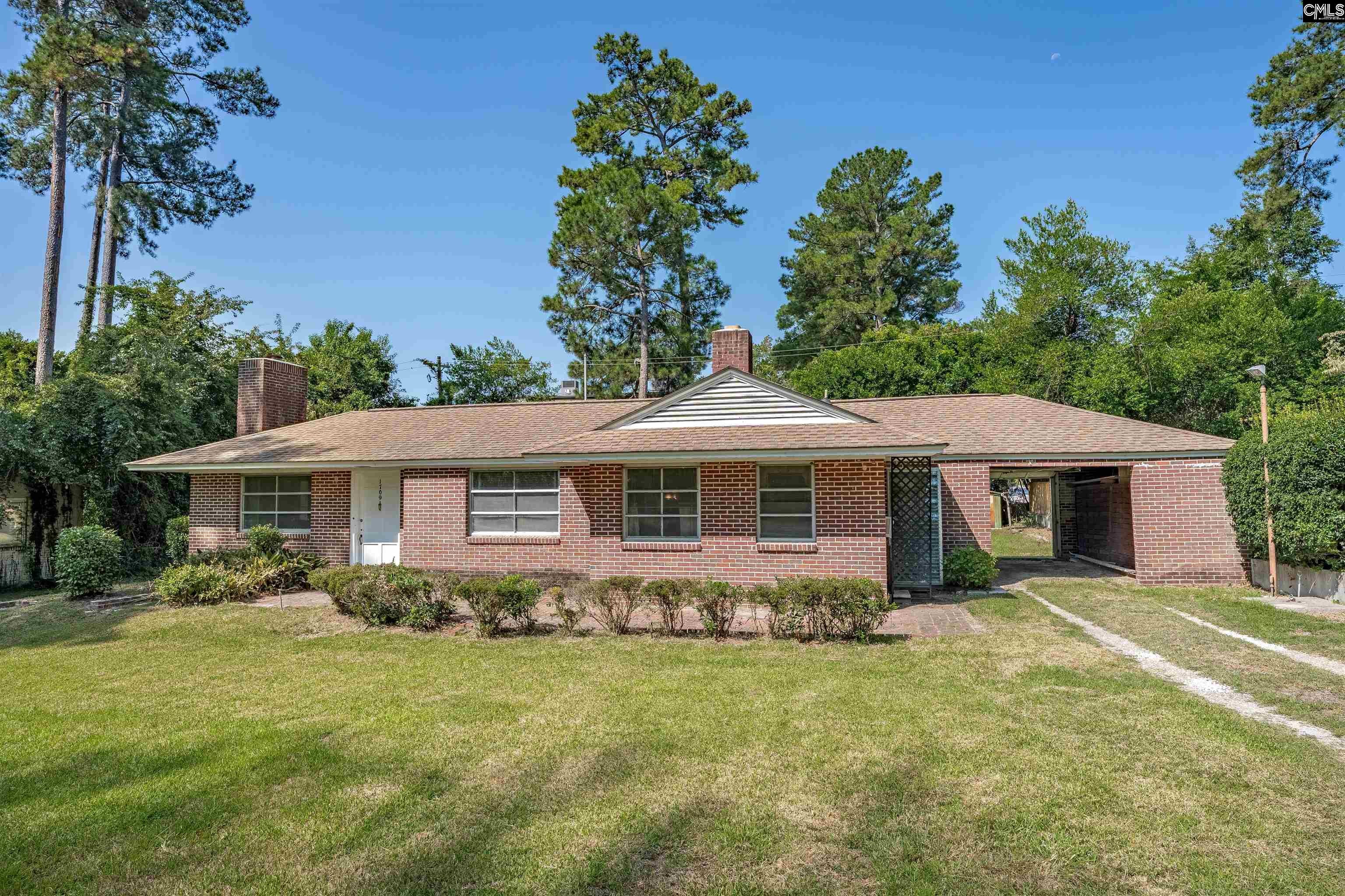 1709 York Drive — photo
