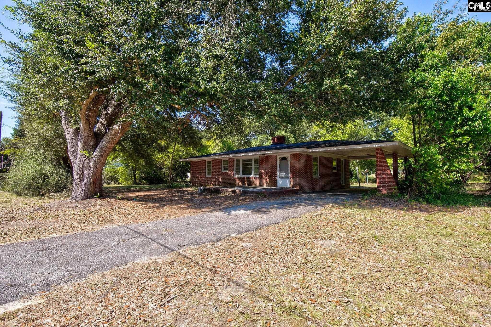 207 Hampton Street E, Bethune, SC 29009 — photo 2