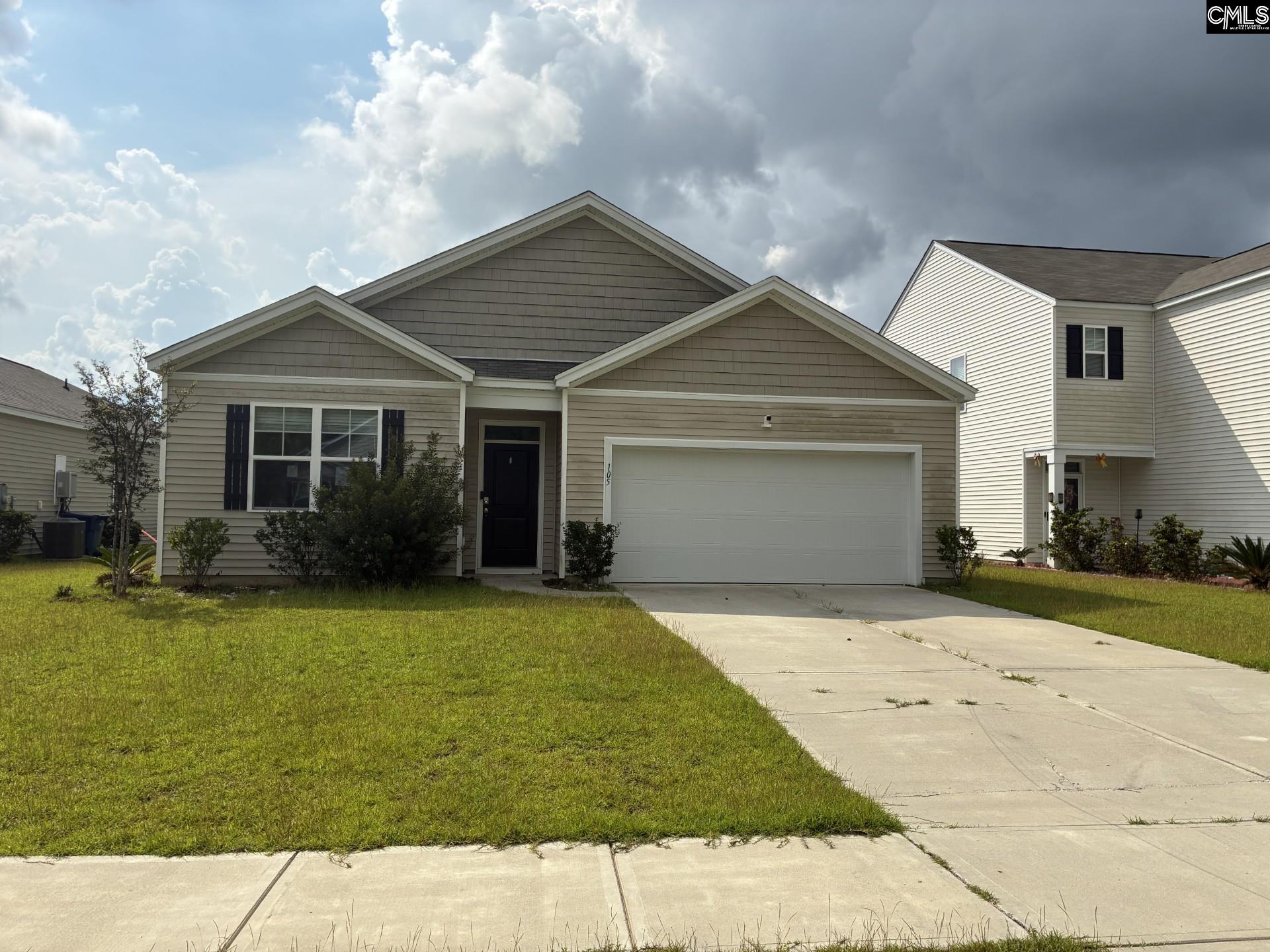105 Woodvine Way — photo