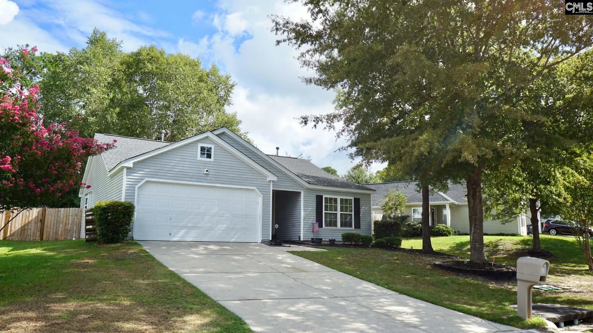 220 Riglaw Circle — photo