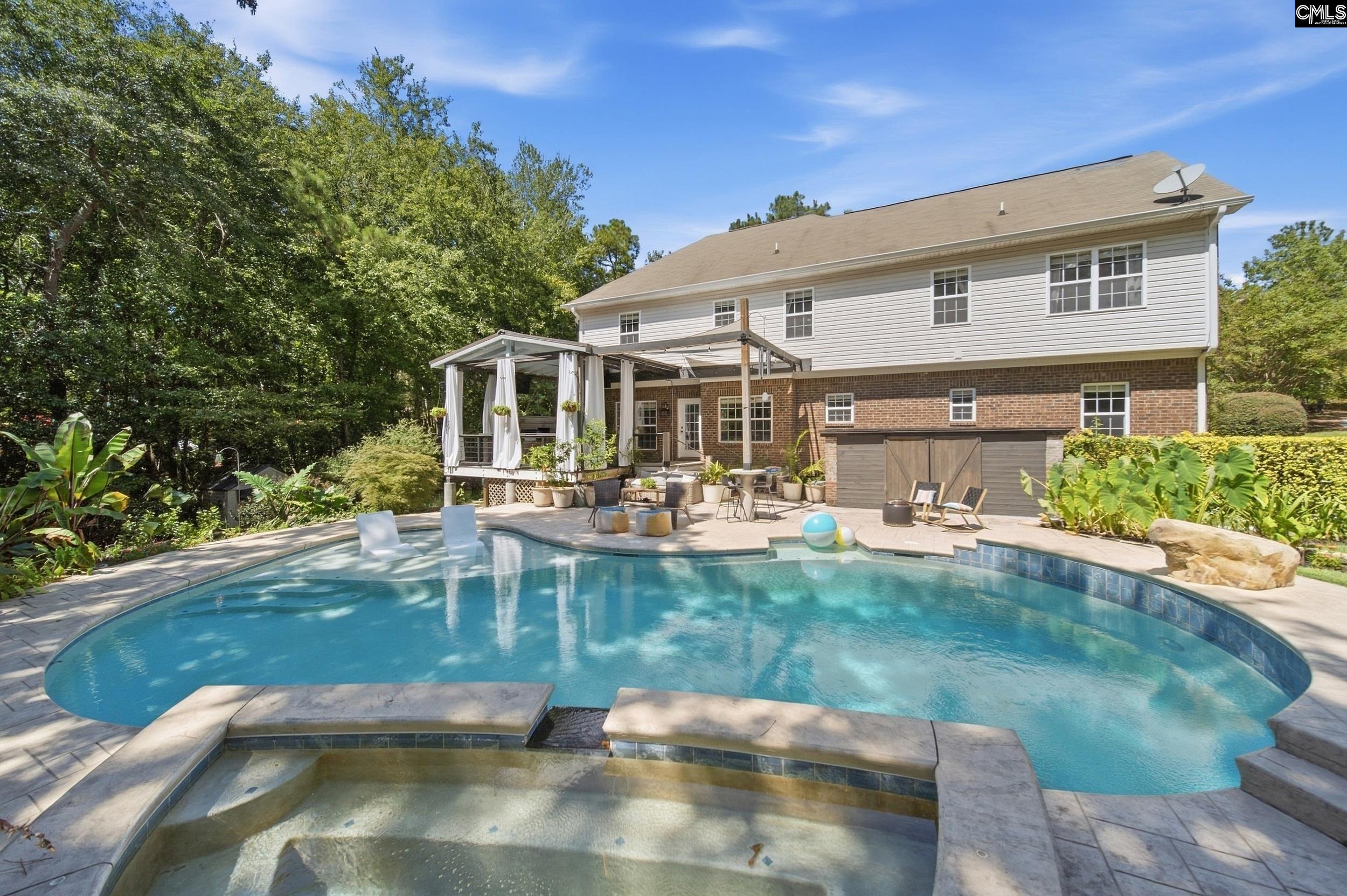 718 Sparrow Hawk Court — photo