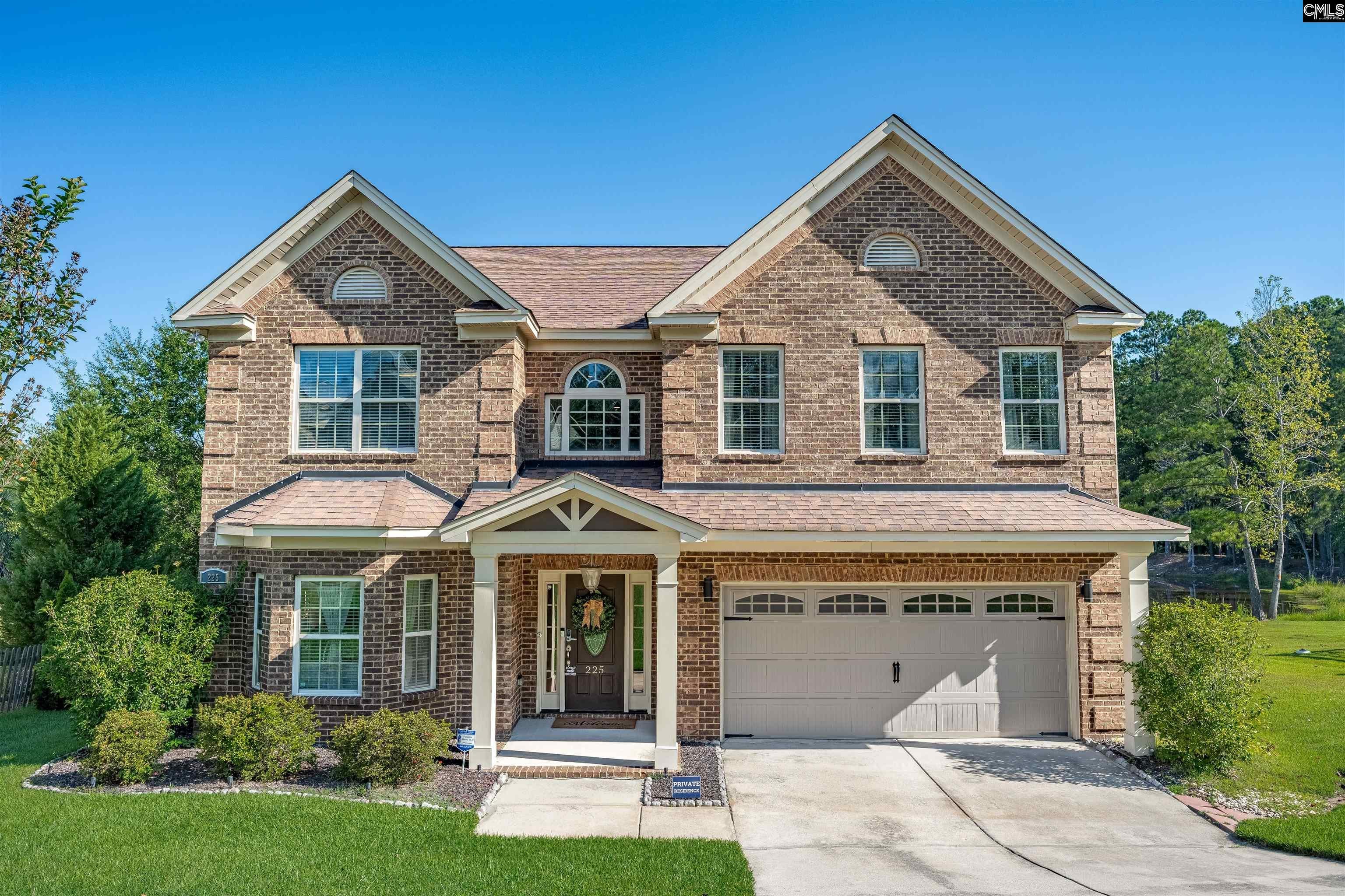 225 Lower Glen Circle — photo