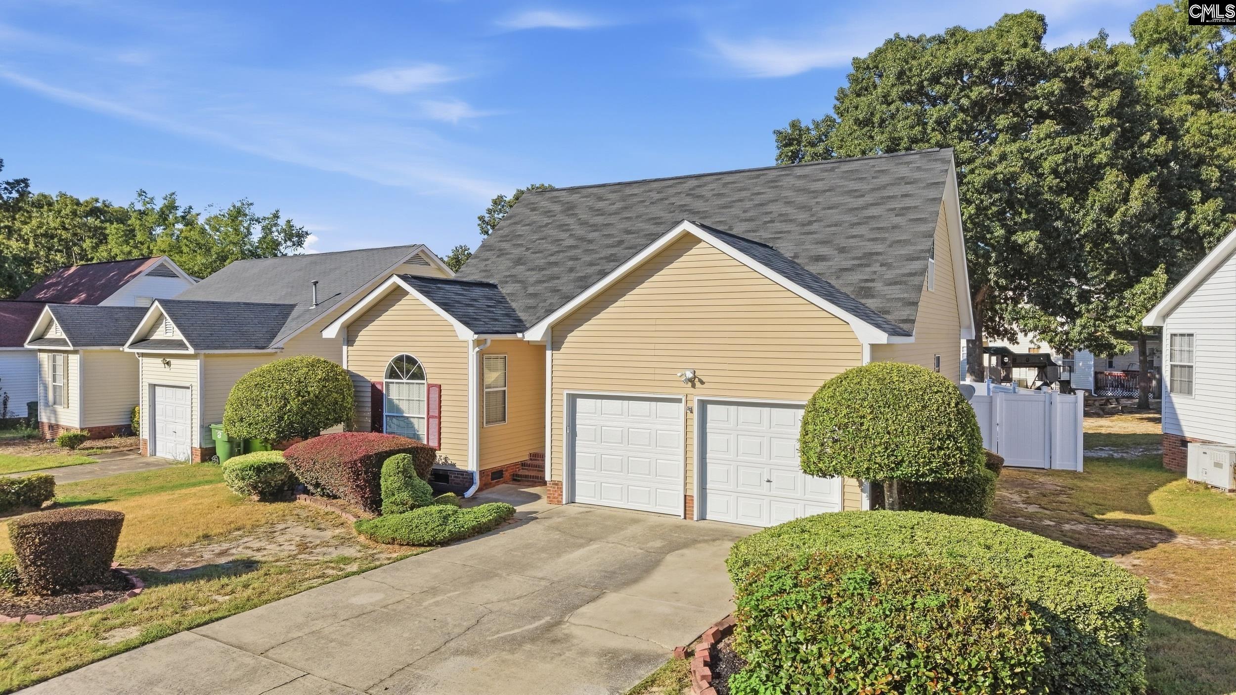 1025 Bradford Ridge Lane — photo