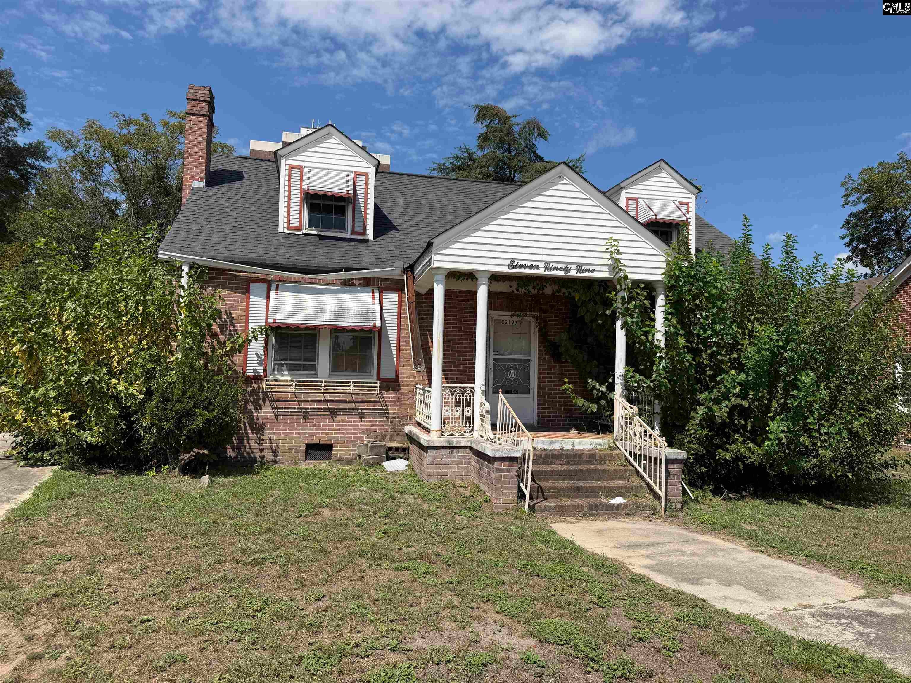 2199 Russell Street — photo