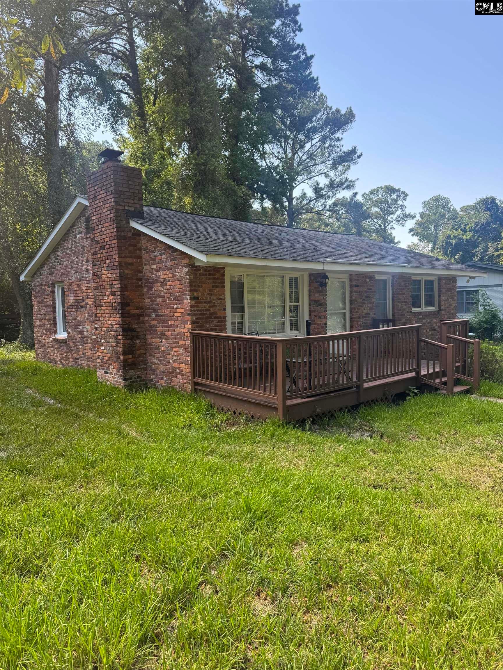 161 Horseshoe Circle — photo