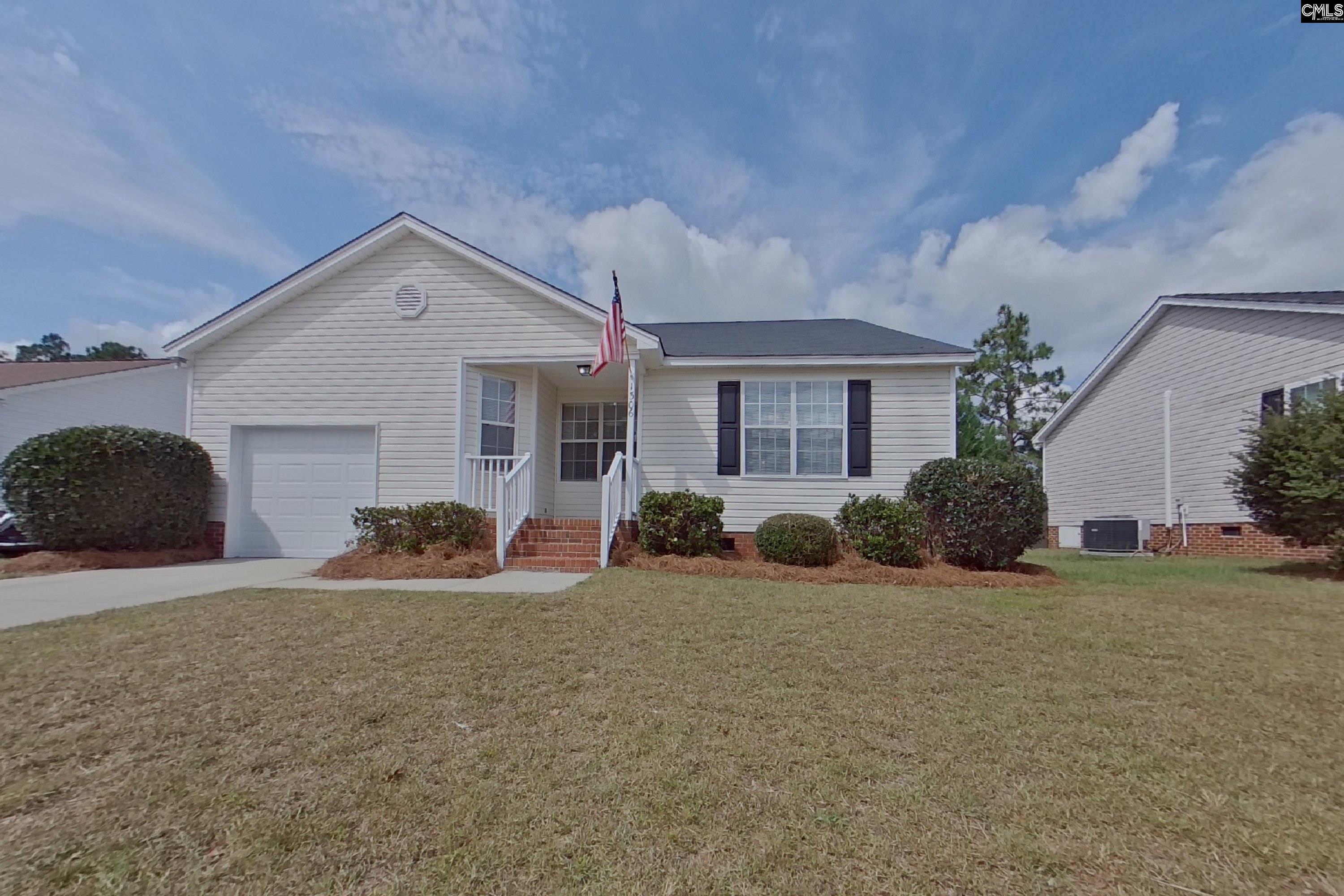 1306 May Oak Circle — photo