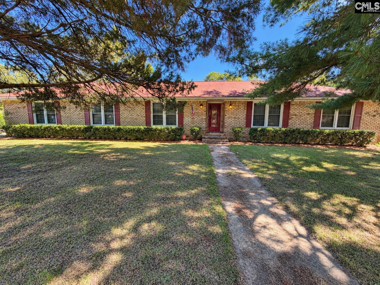 521 Cedarwood Dr — photo
