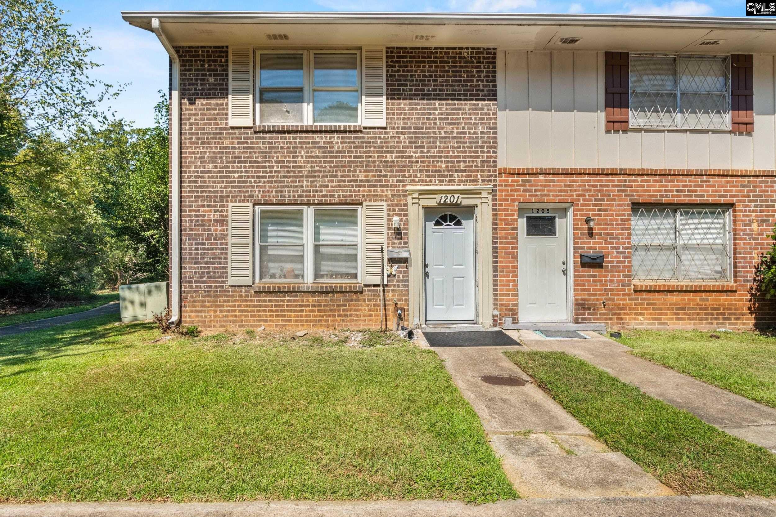 1201 Grove Park Lane — photo