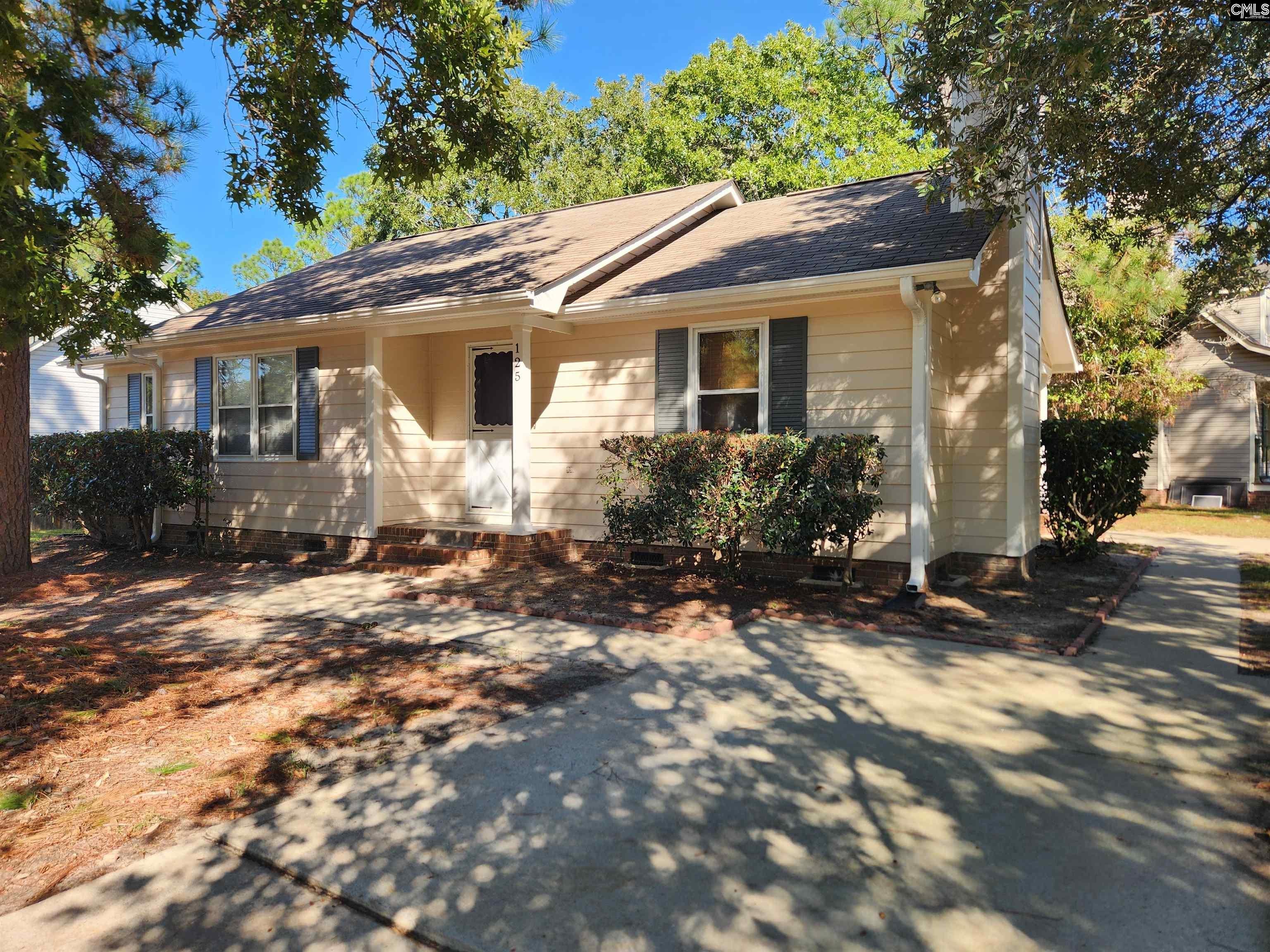 125 Tarparlin Drive — photo