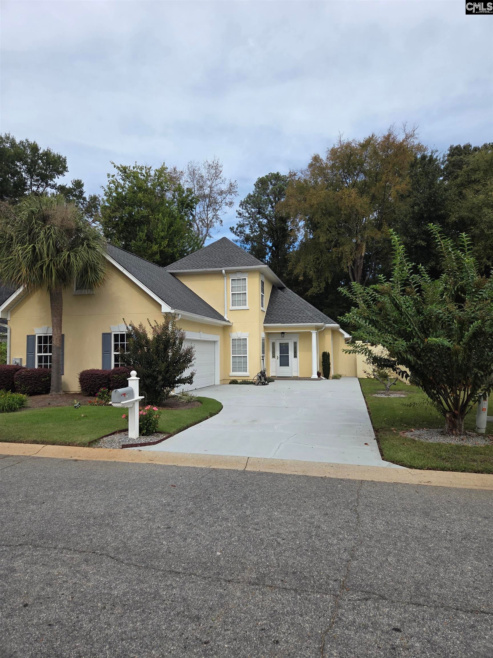 121 Wynfield Court — photo