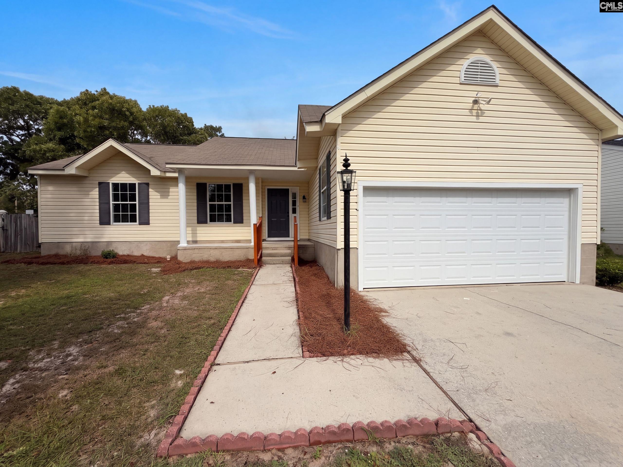 305 Pebble Creek Court — photo