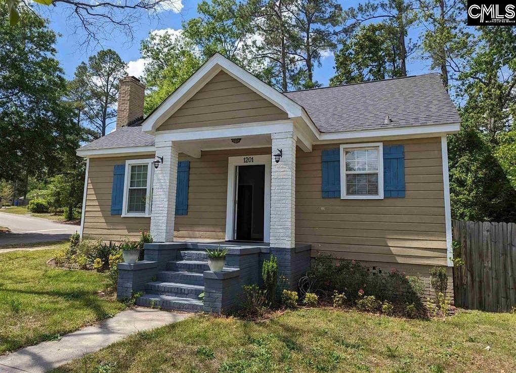1201 Sycamore Avenue — photo