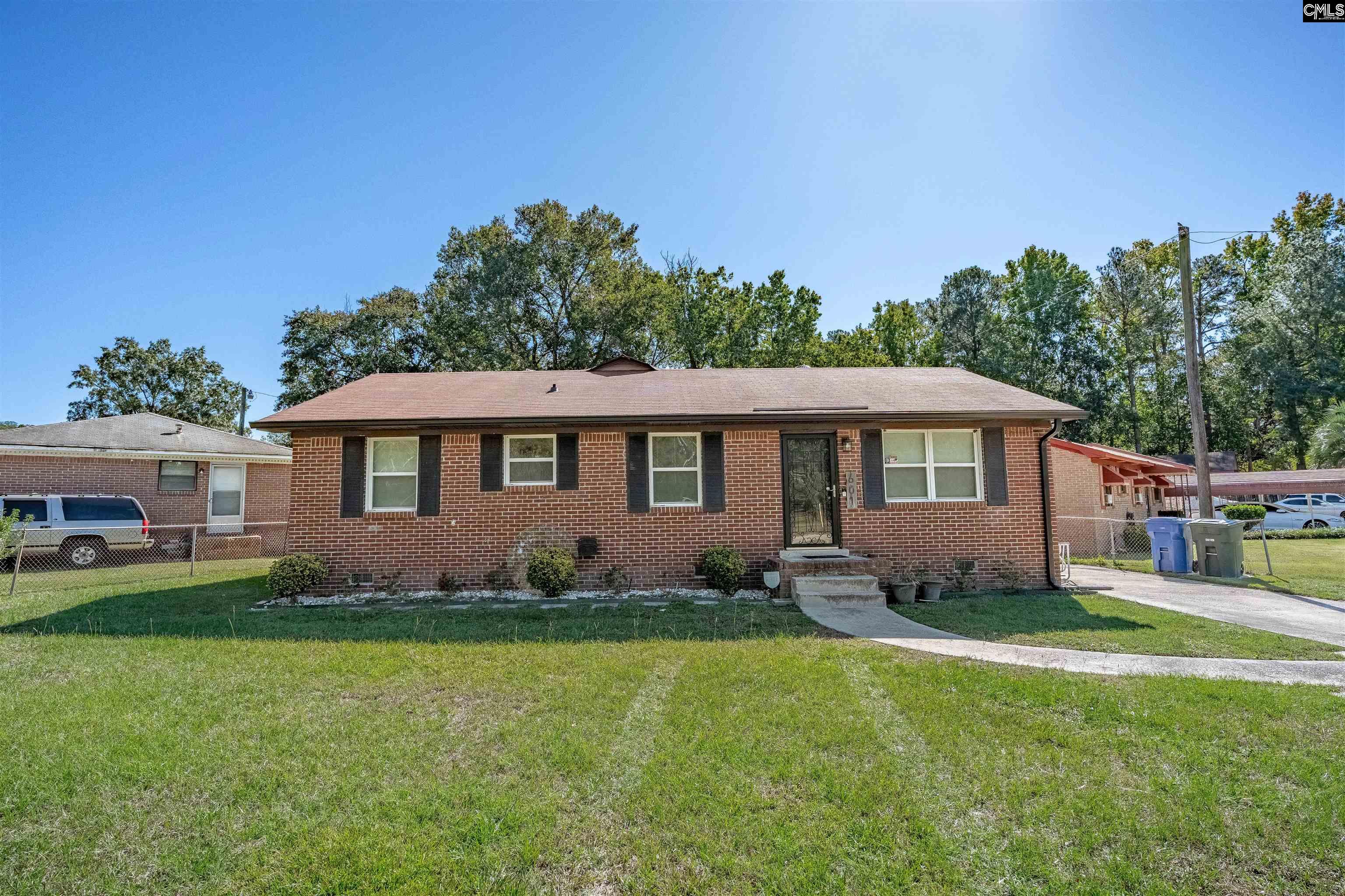 601 Floyd Drive — photo