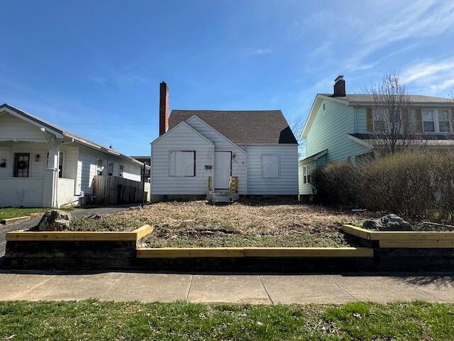 162 S Roys Avenue — photo