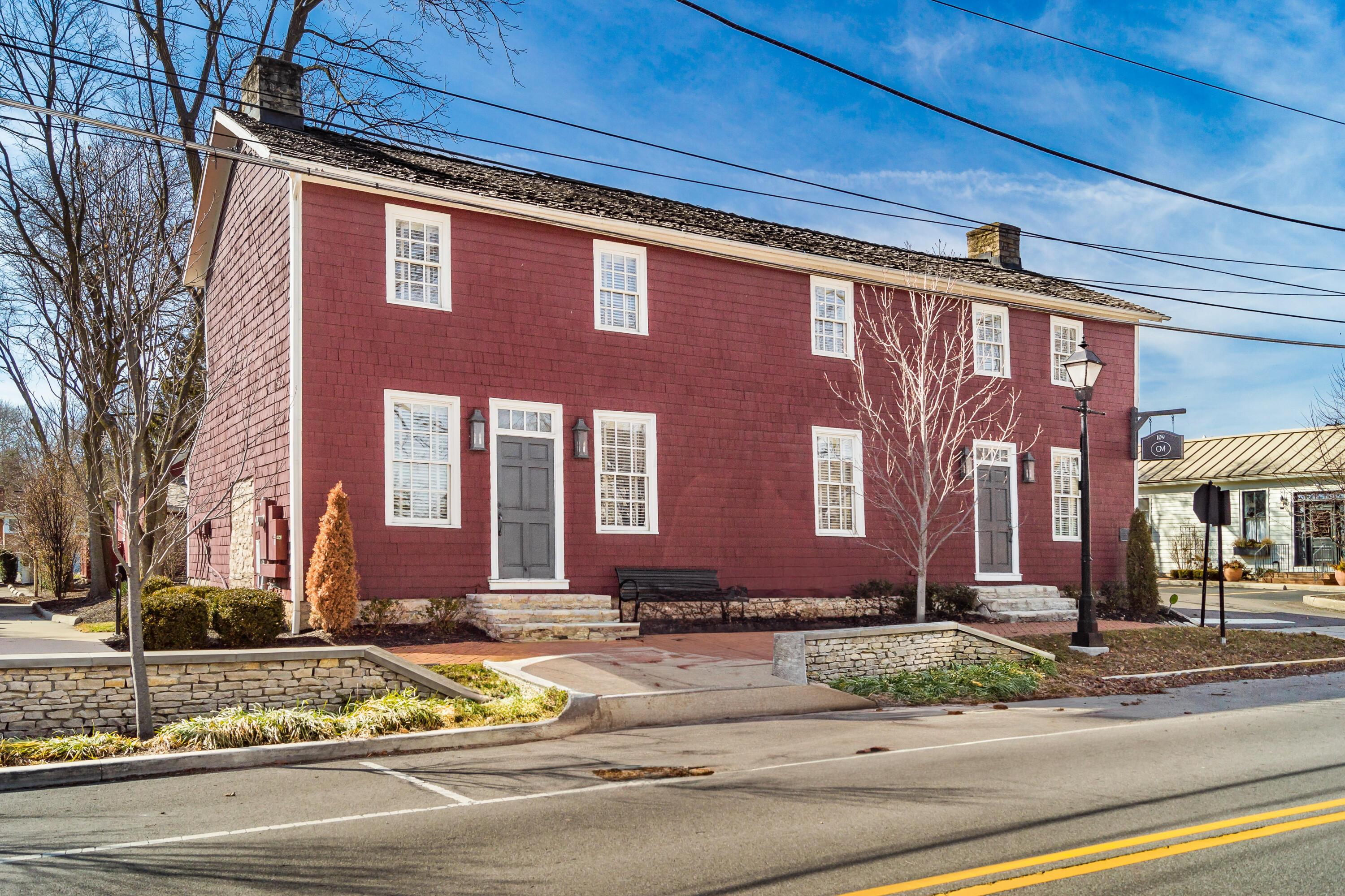 109 S High Street — photo