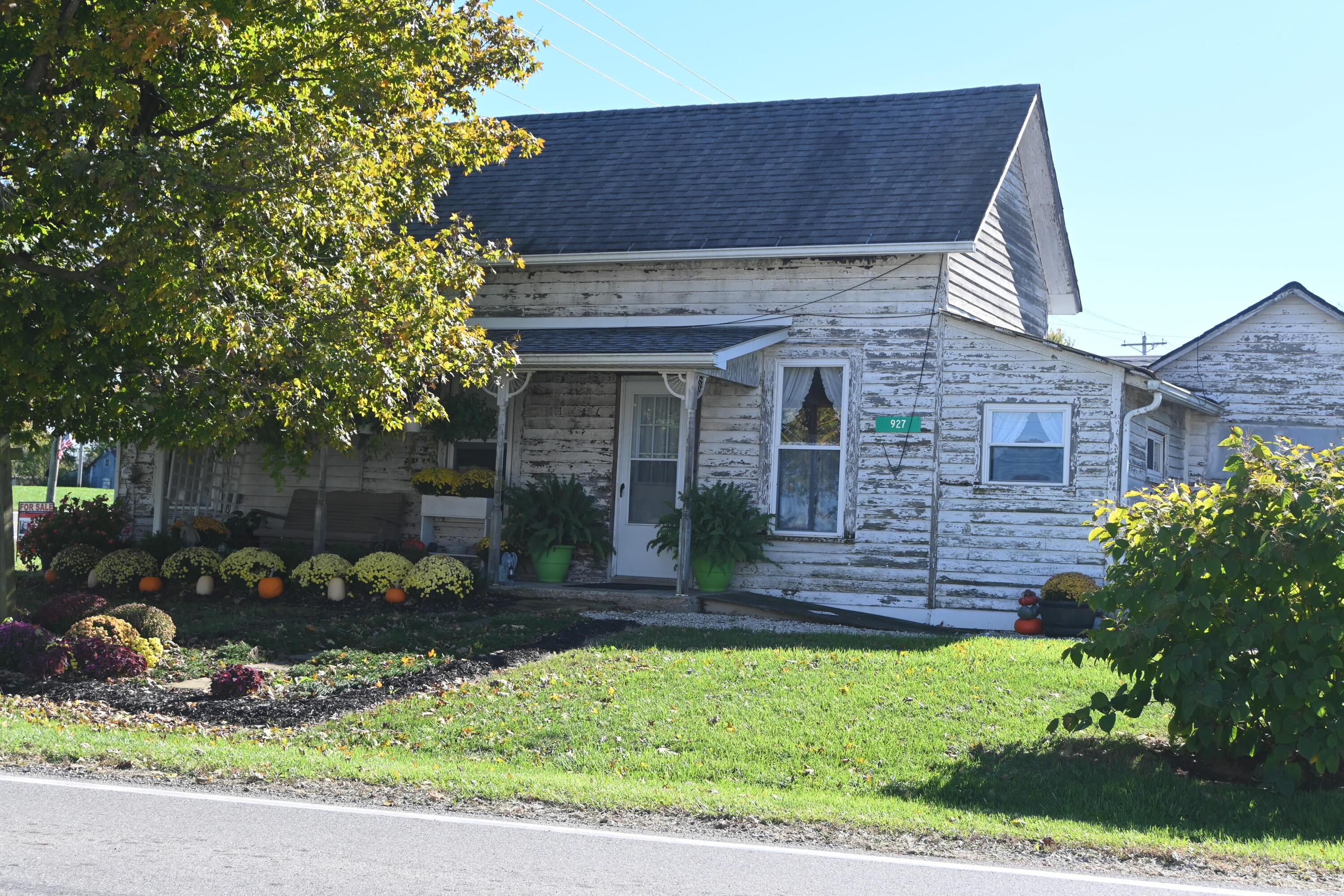 927 Sportsman Club Road — photo