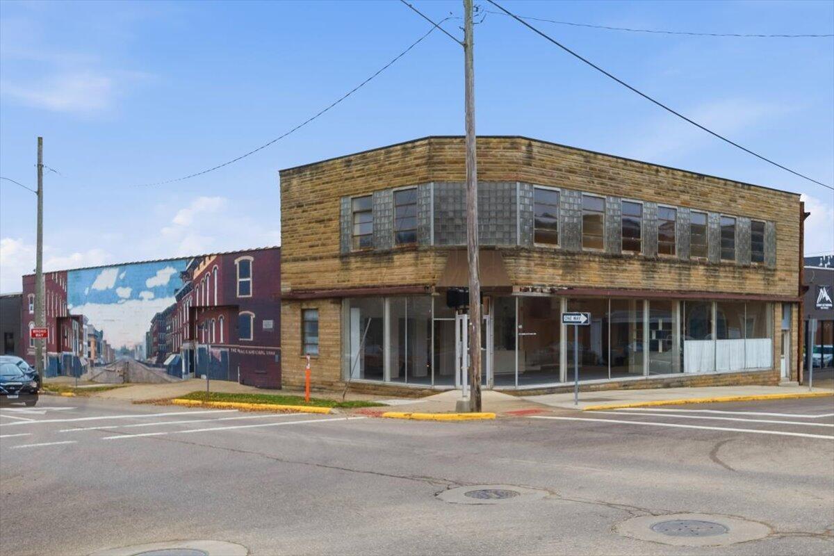 22 E Gambier Street — photo