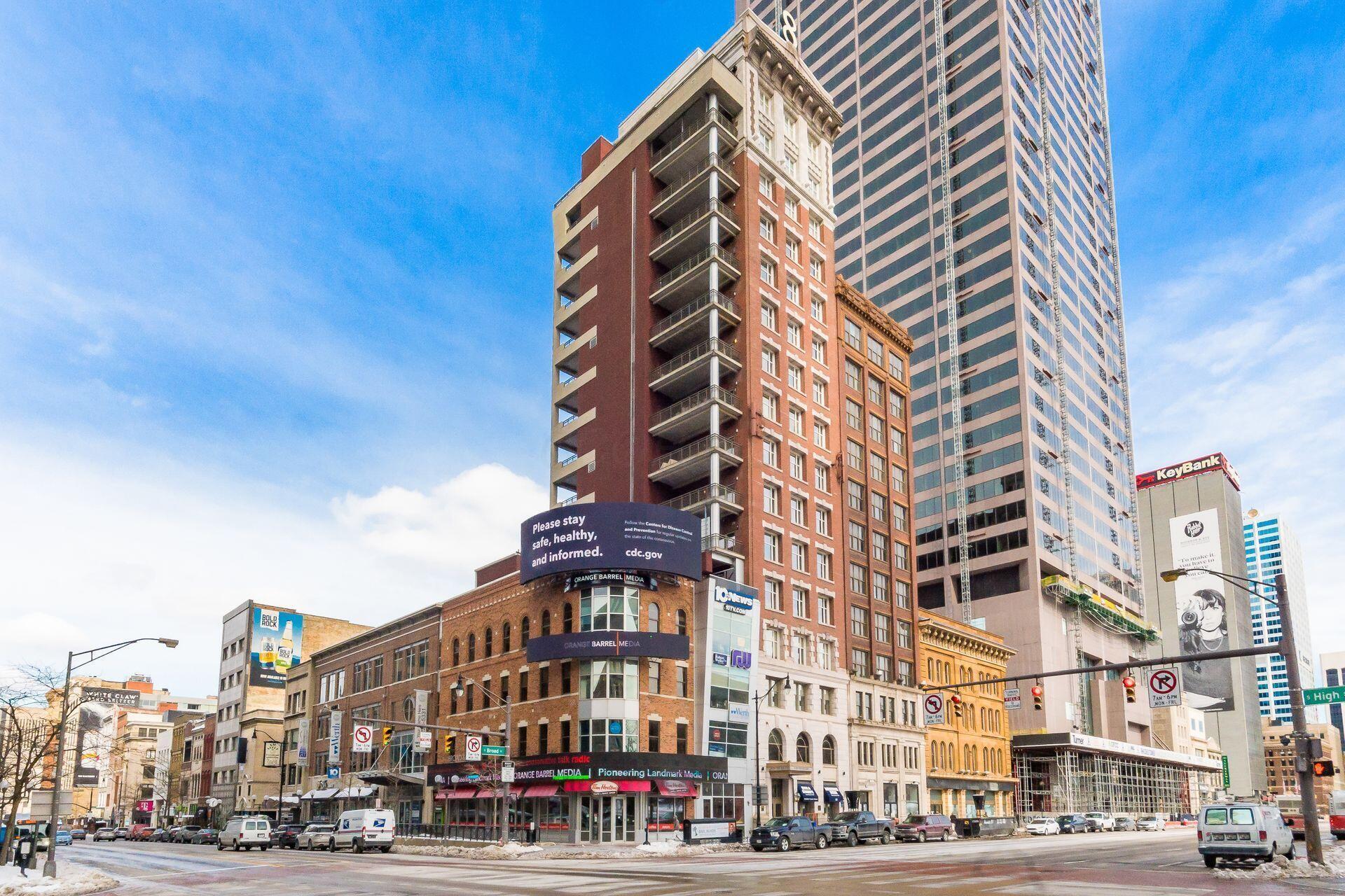 8 E Broad Street, 502 — photo