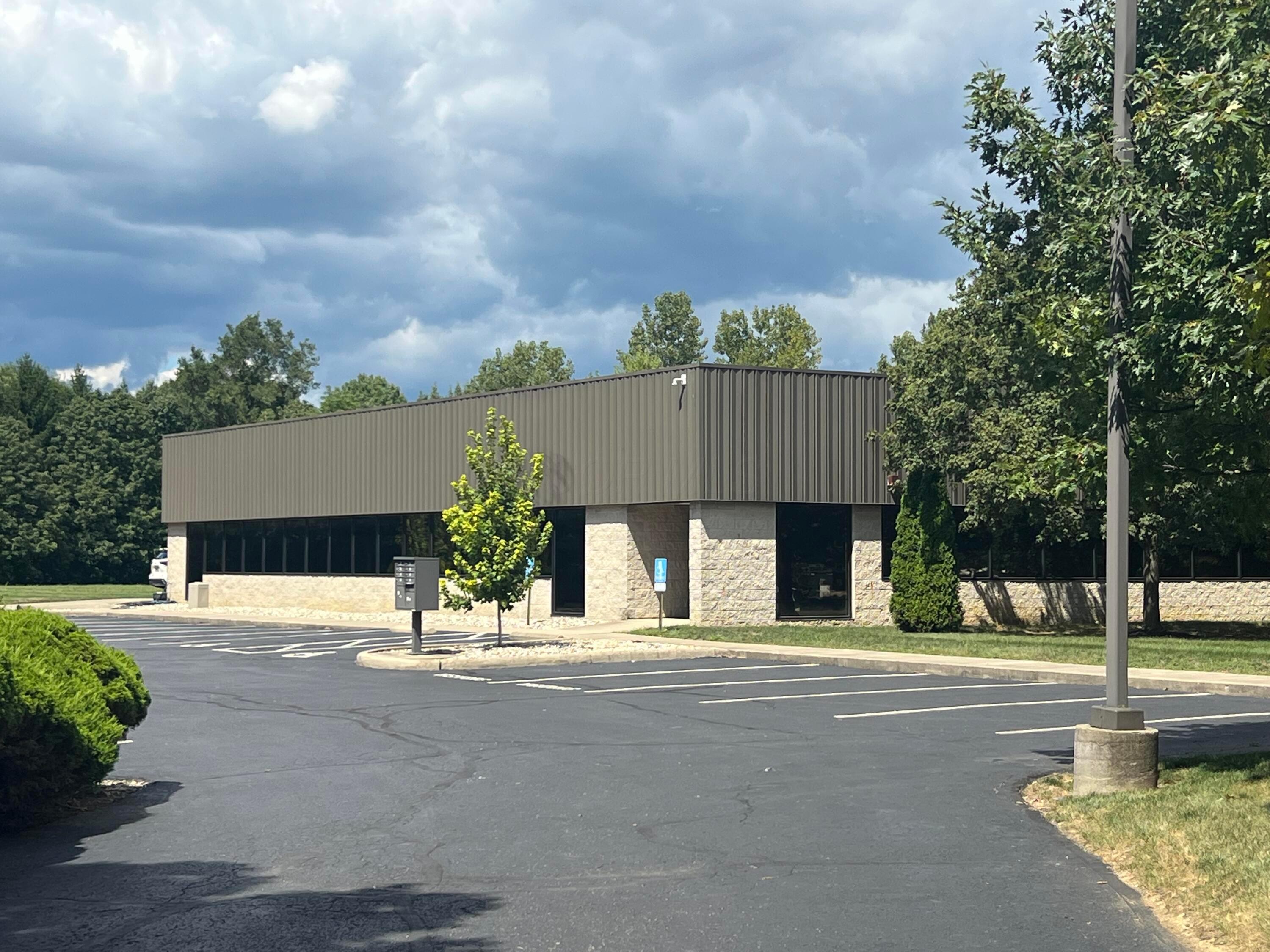 6235 Enterprise Court — photo