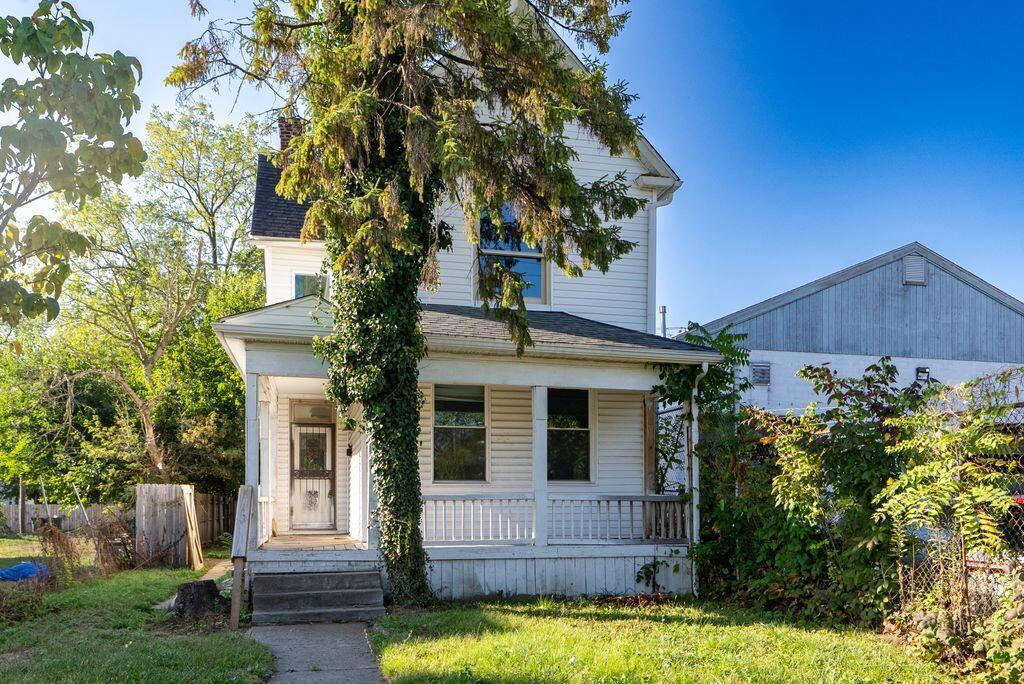 1121 E Livingston Avenue — photo