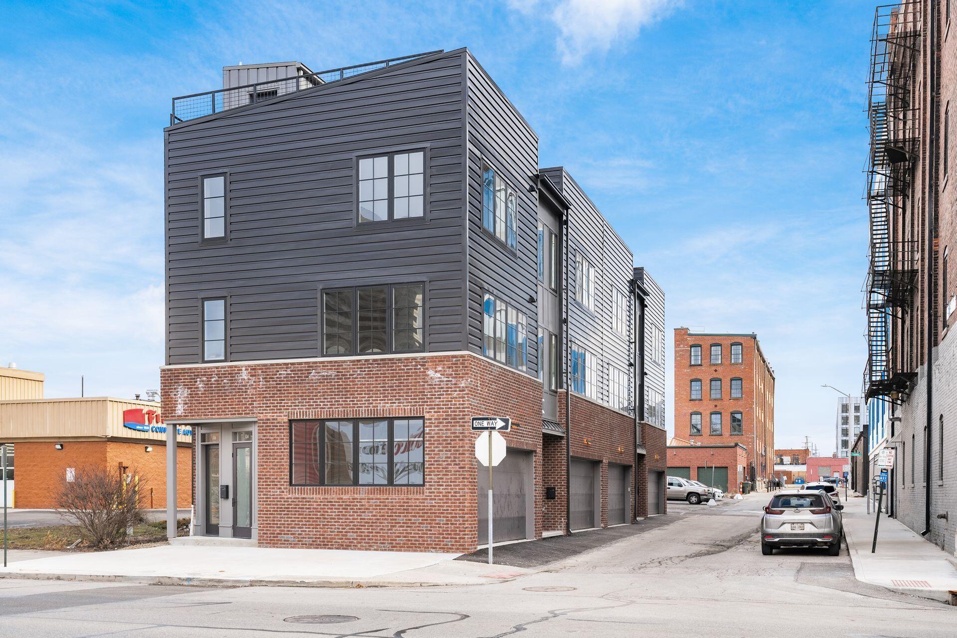 106 E Lafayette Street — photo