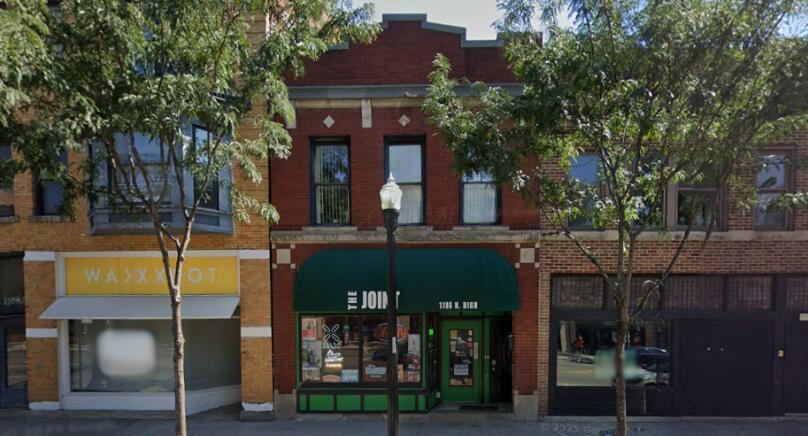 1186 N High Street — photo