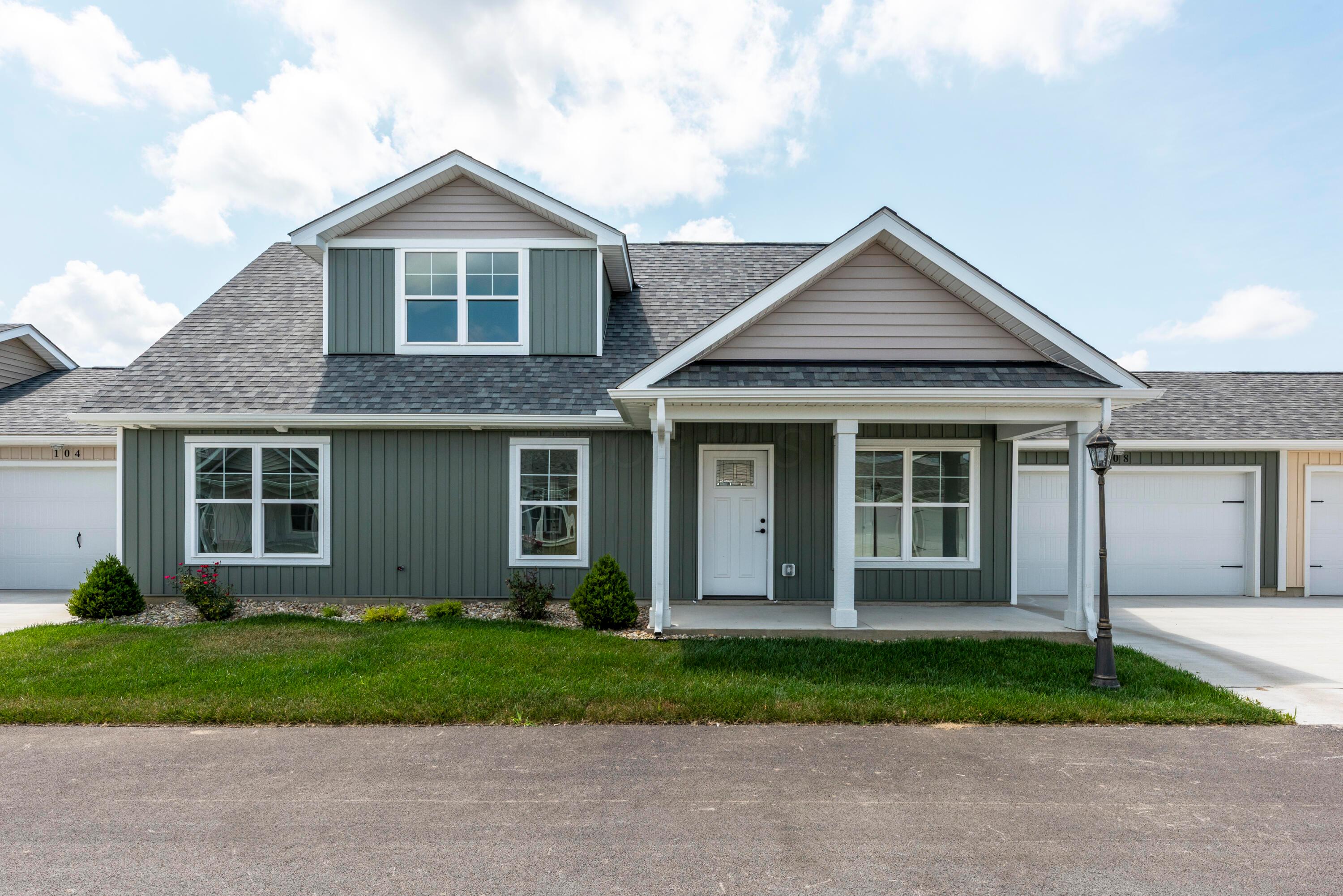 202 Cumberland Meadows Circle — photo