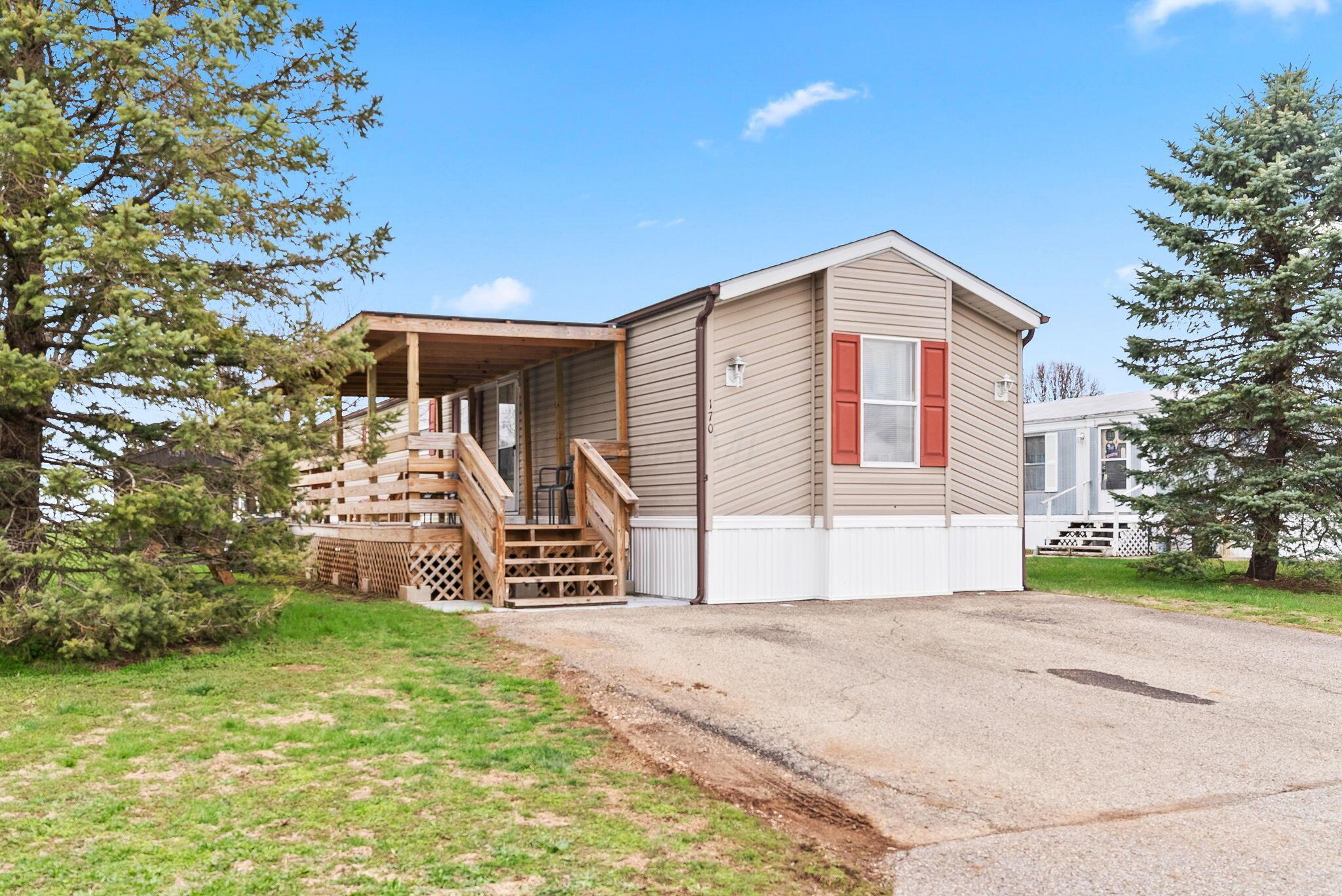 170 Spruce Ridge Drive — photo