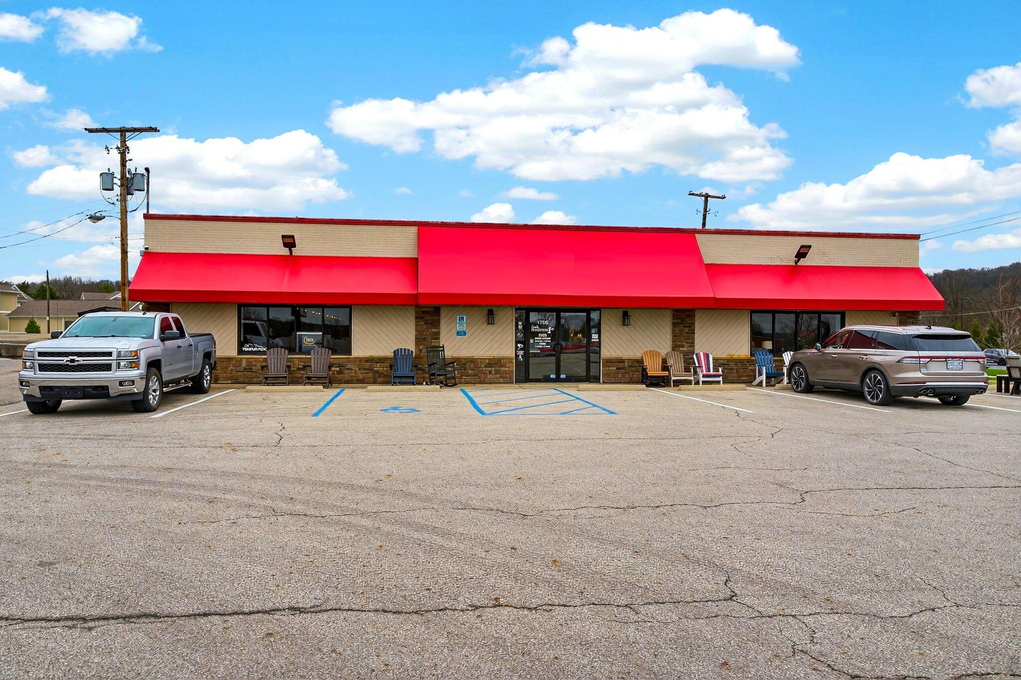1706 N Memorial Drive — photo