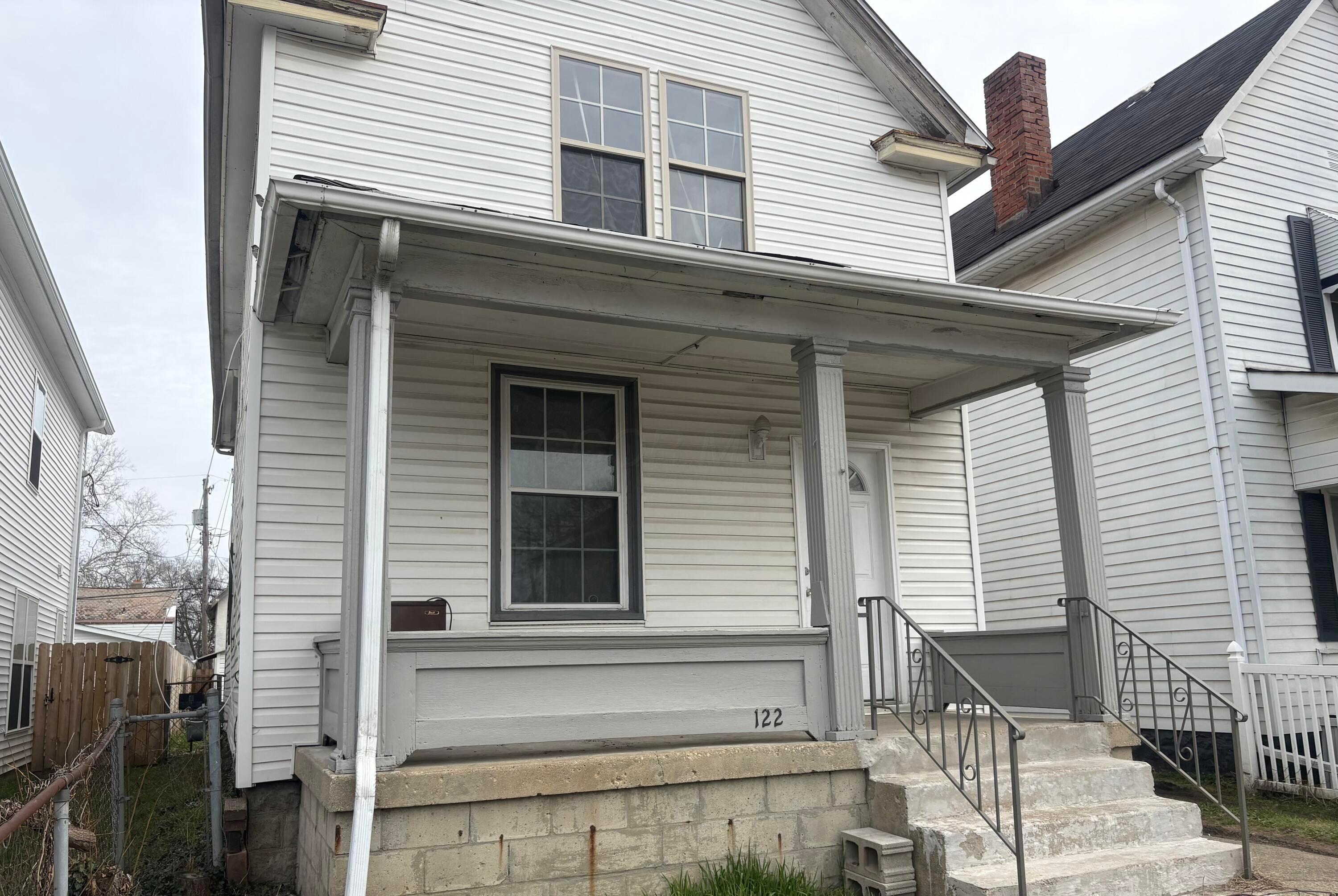 122 N Central Avenue — photo