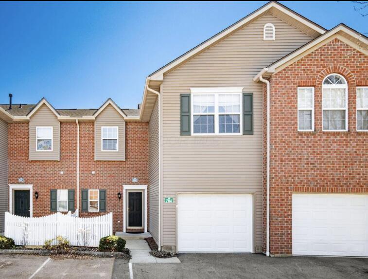 786 Spring Valley Drive — photo